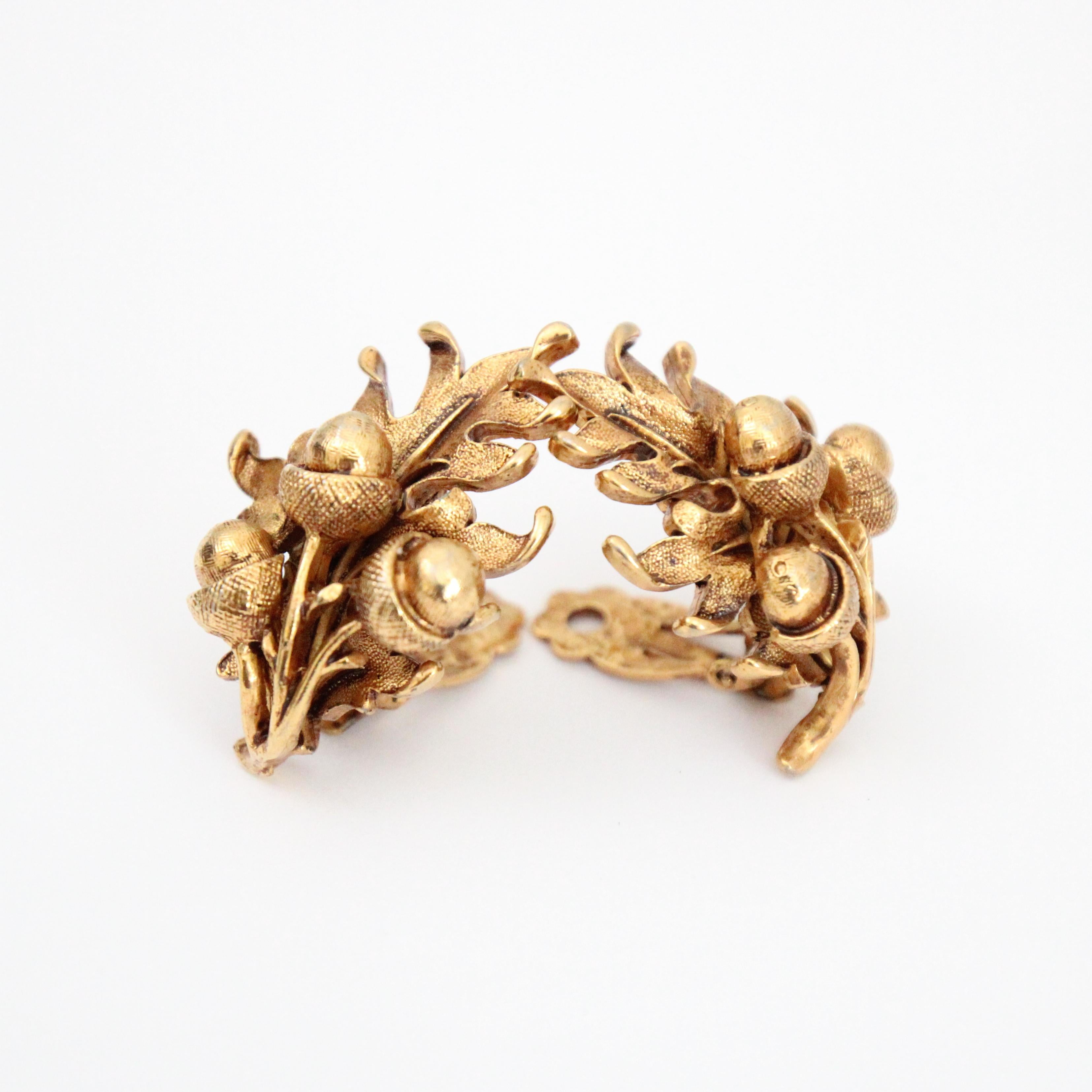Vintage 1960's goldene Eichel Clip auf Ohrringe 1960s Eichel Schmuck Ohrringe im Angebot 1