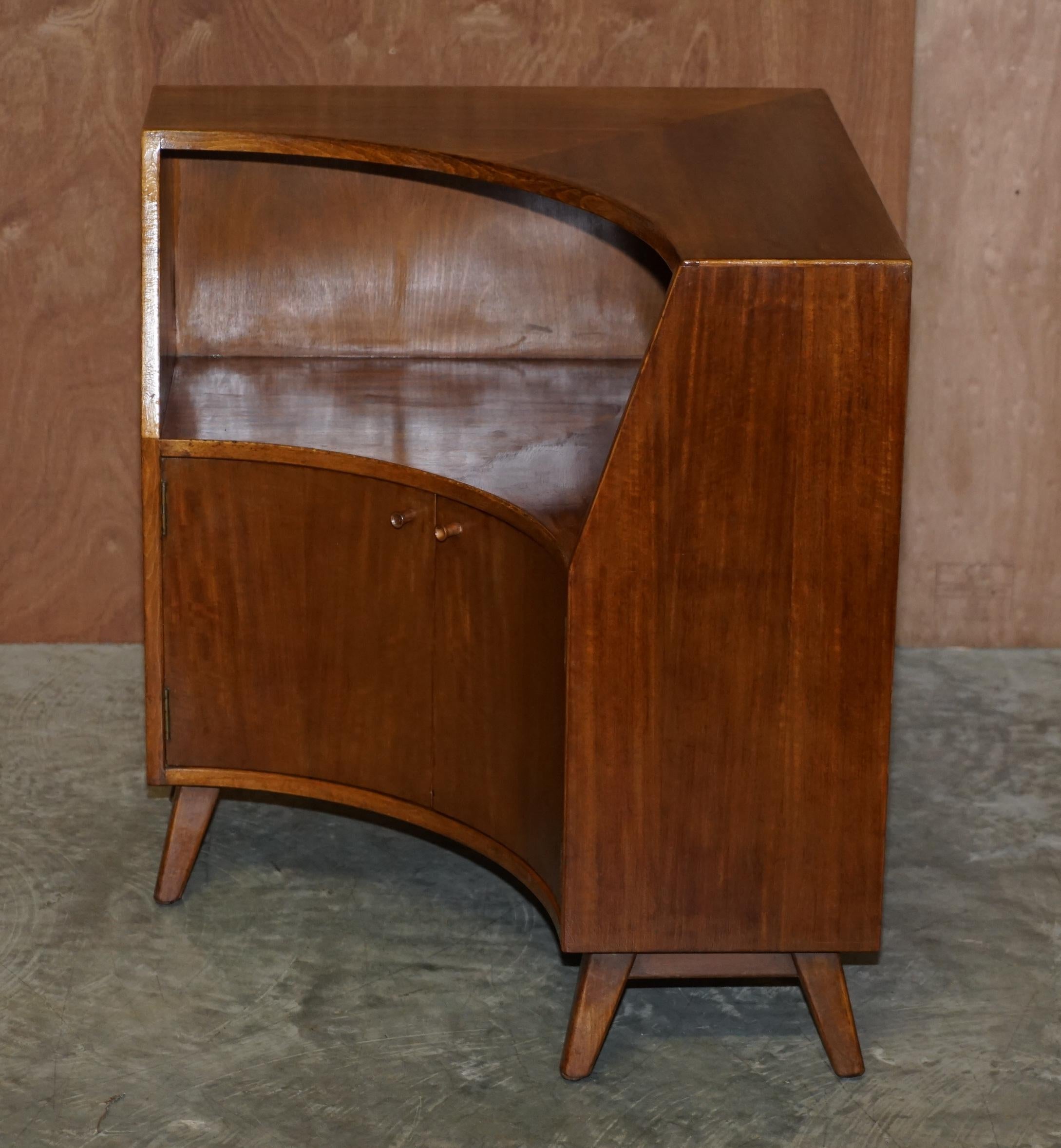 Modulare Vintage-Sideboards mit glasierten Türen von Greaves und Thomas G&T aus den 1960er Jahren im Angebot 6