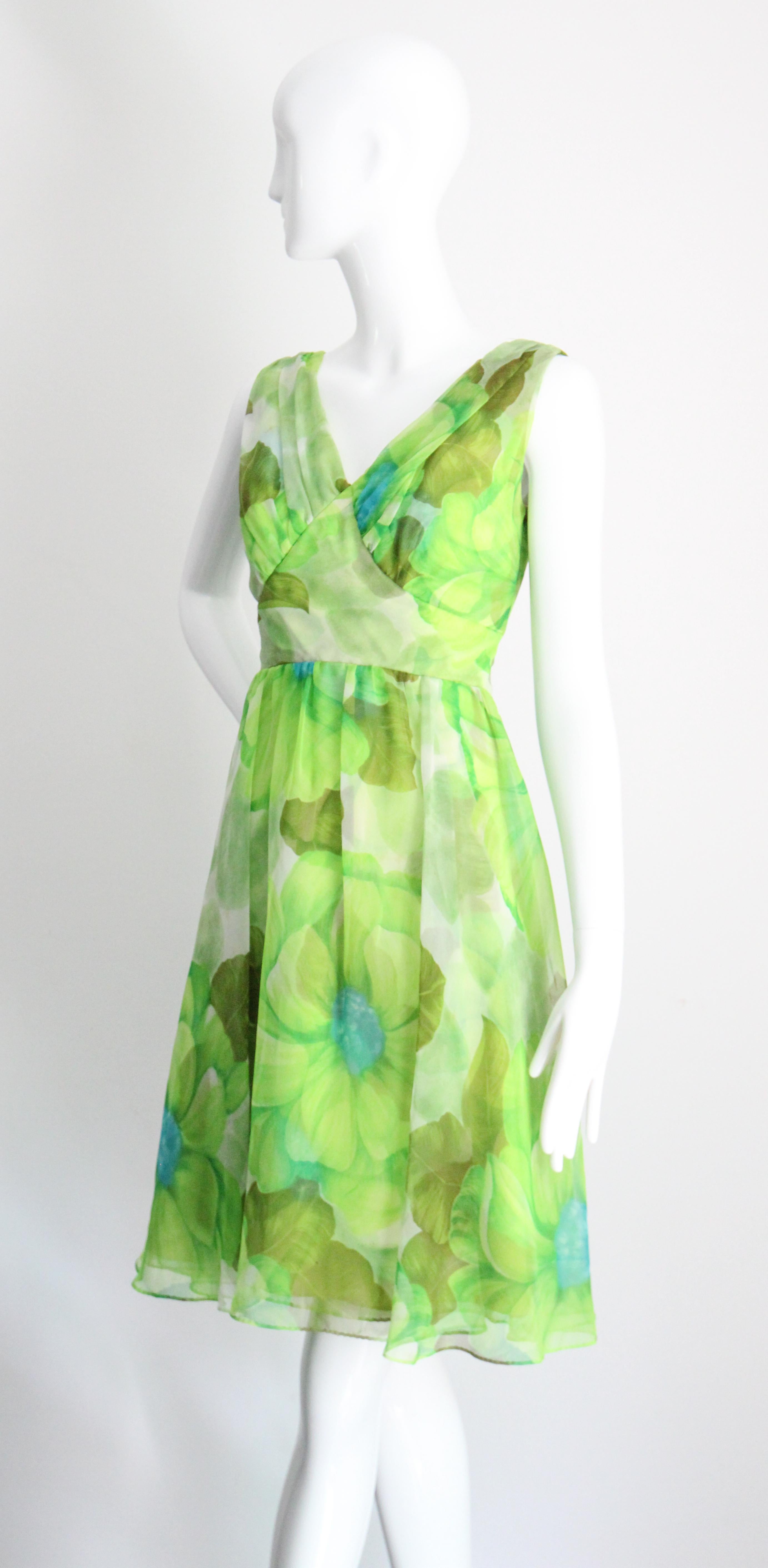 Vintage 1960's Green Floral Chiffon Dress and Coat Set Lime Green UK 8-10 US 4-6 For Sale 2