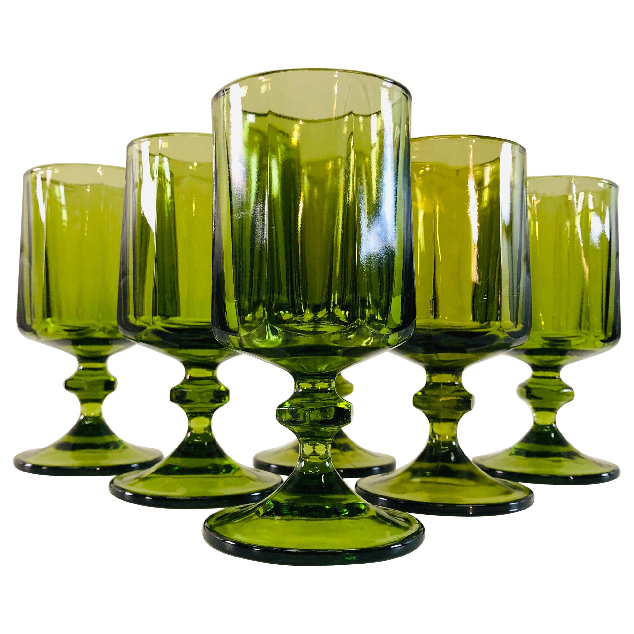 https://a.1stdibscdn.com/vintage-1960s-green-glass-wine-stems-set-of-6-for-sale/1121189/f_202083321597729107504/20208332_master.jpg