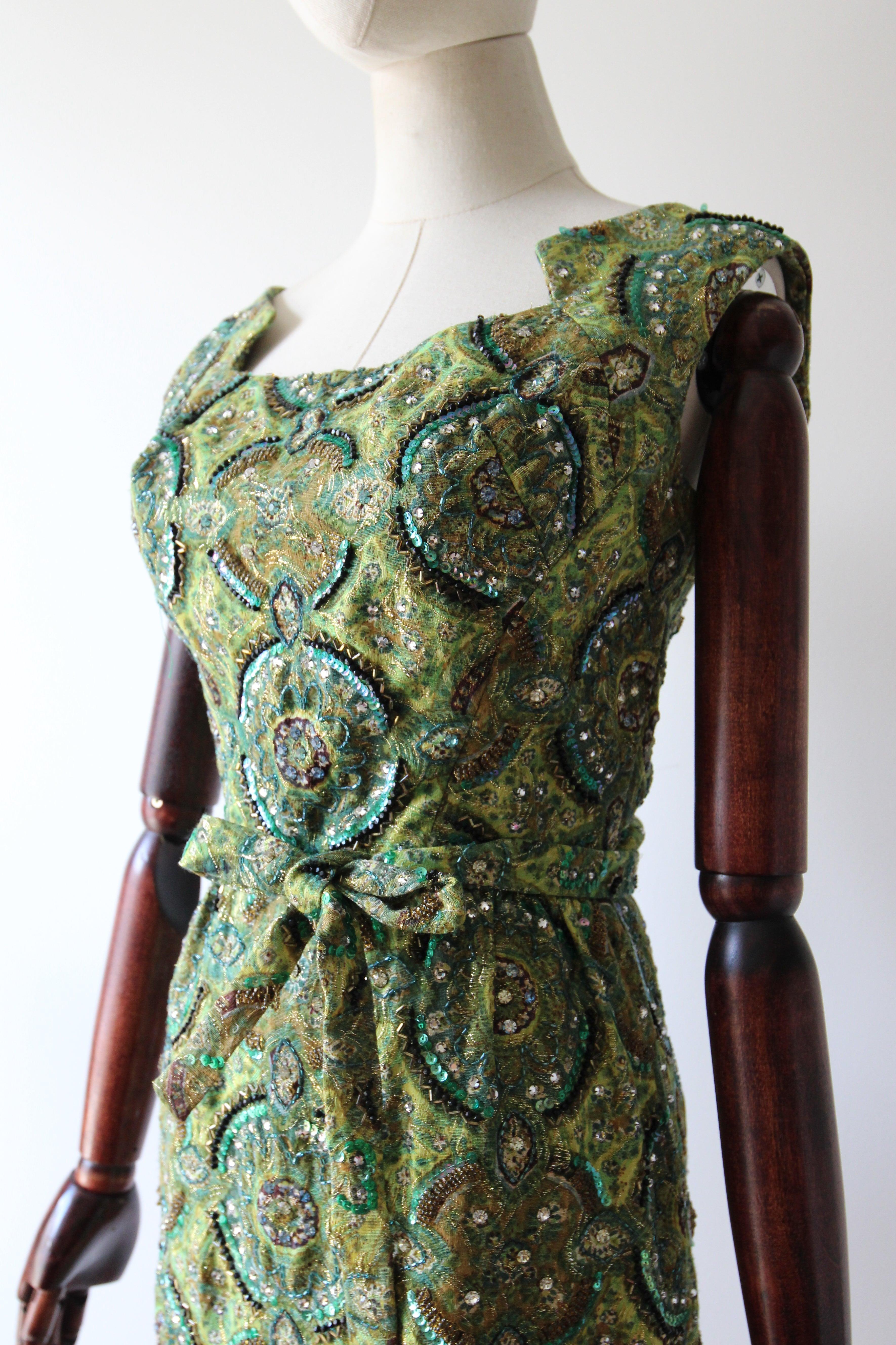 Vintage 1960er Jahre Grün Paisley Perlen Pat Sandler Cocktailkleid UK 6 US 2 im Angebot 3
