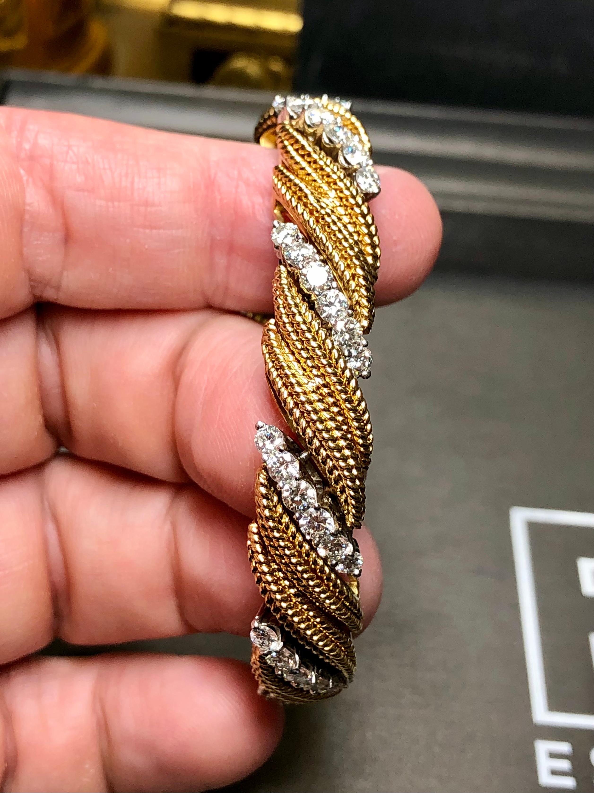 Brazalete de cuerda de diamantes de 18 quilates vintage de los años 60 6 ct F Vs Cierre oculto 6,75 en Bueno estado para la venta en Winter Springs, FL