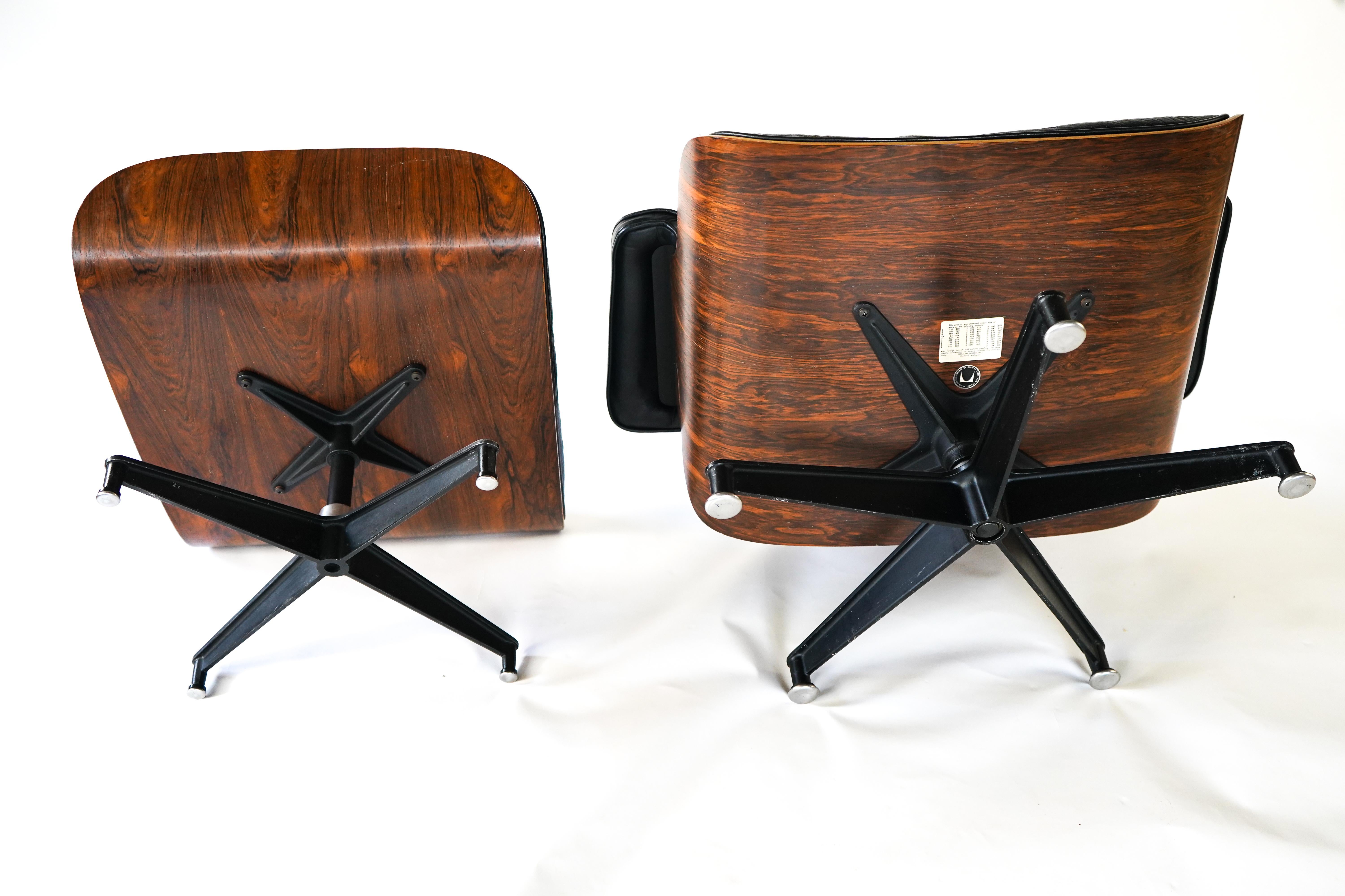 Mid-Century Modern Fauteuil de salon et repose-pieds Eames vintage Herman Miller des années 1960 670 & 671