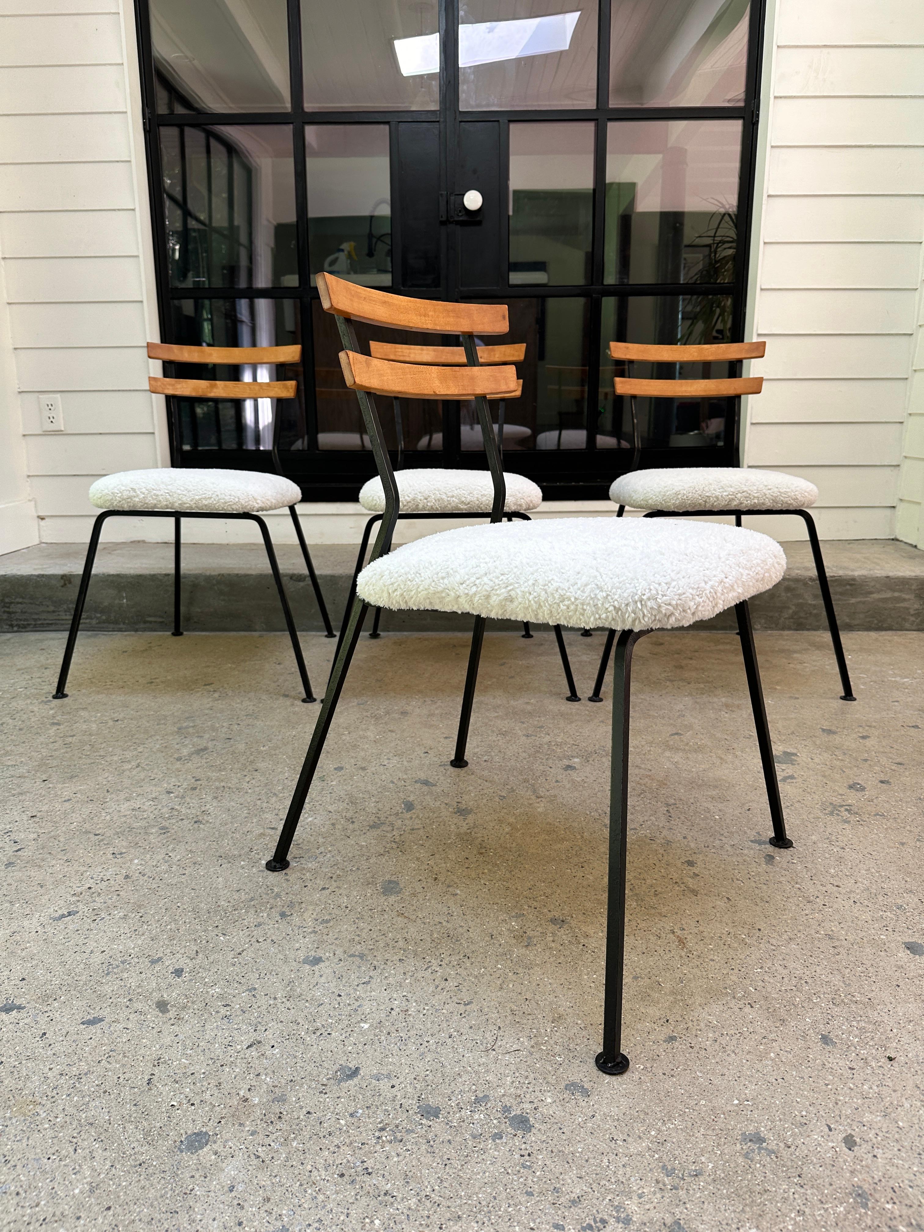 Set di sedie in ferro da interno/esterno vintage degli anni '60 Hobbyest, unico nel suo genere in vendita 3