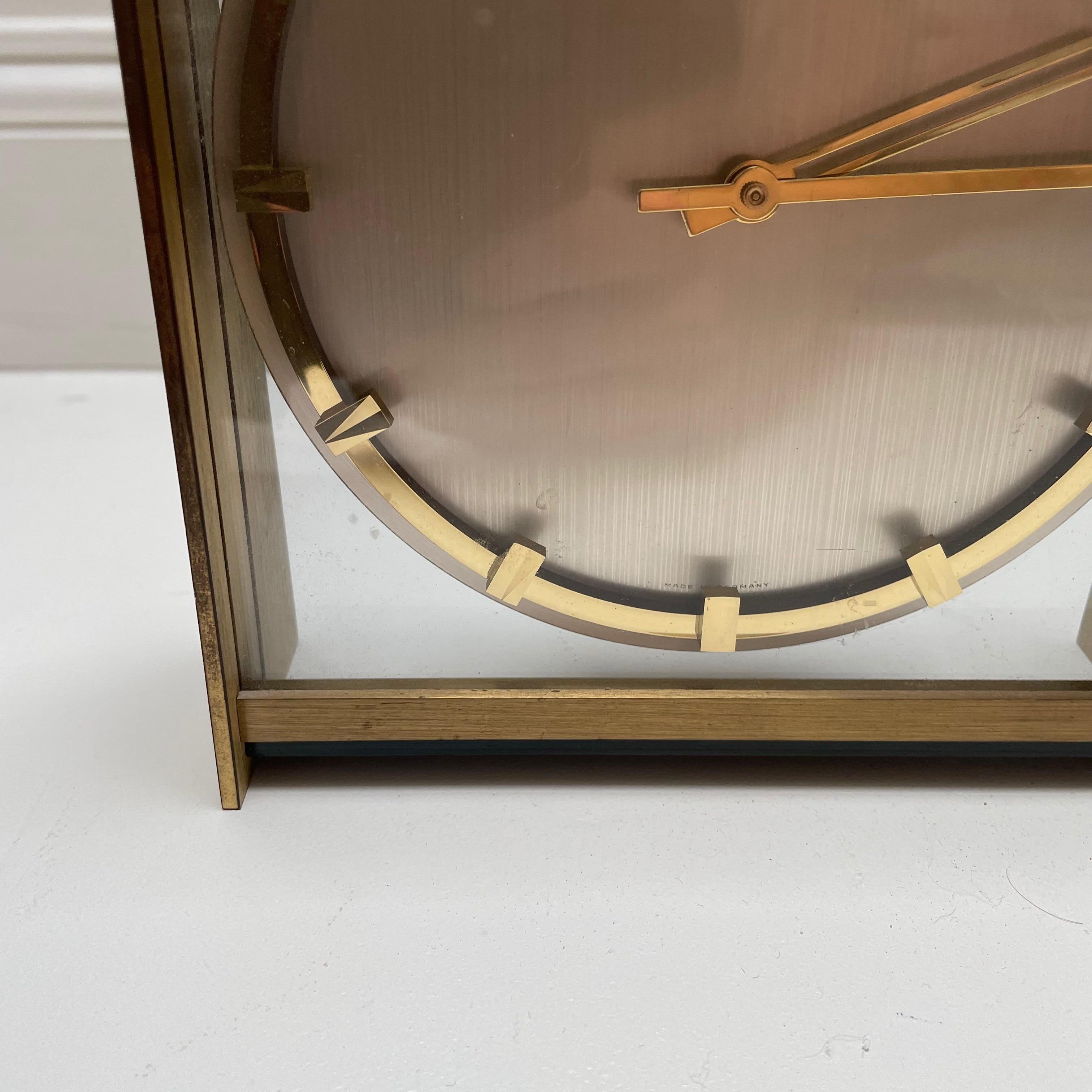 20th Century Vintage 1960s Hollywood Regency Brass Glass Table Clock by Kienzle, Germany For Sale