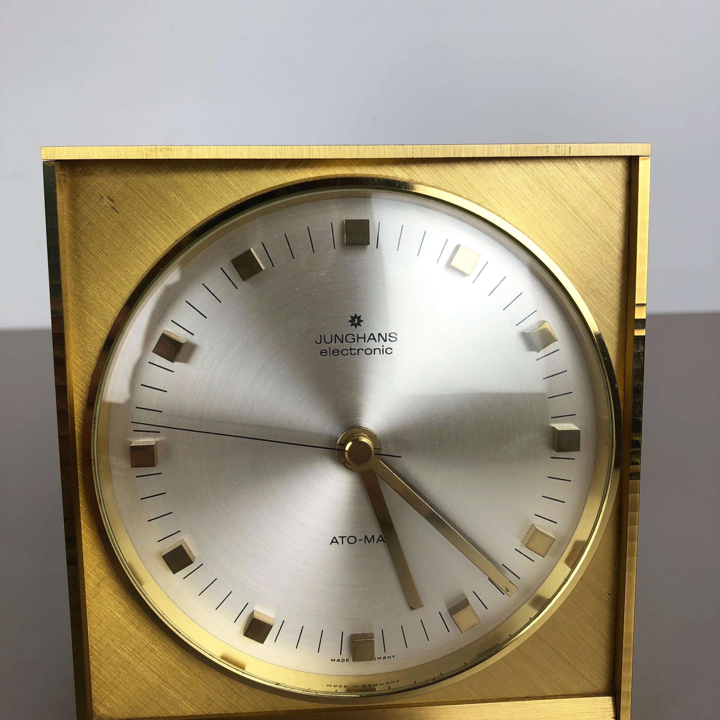 Vintage 1960s Hollywood Regency Brass Table Clock Junghans Electronic, Germany 9