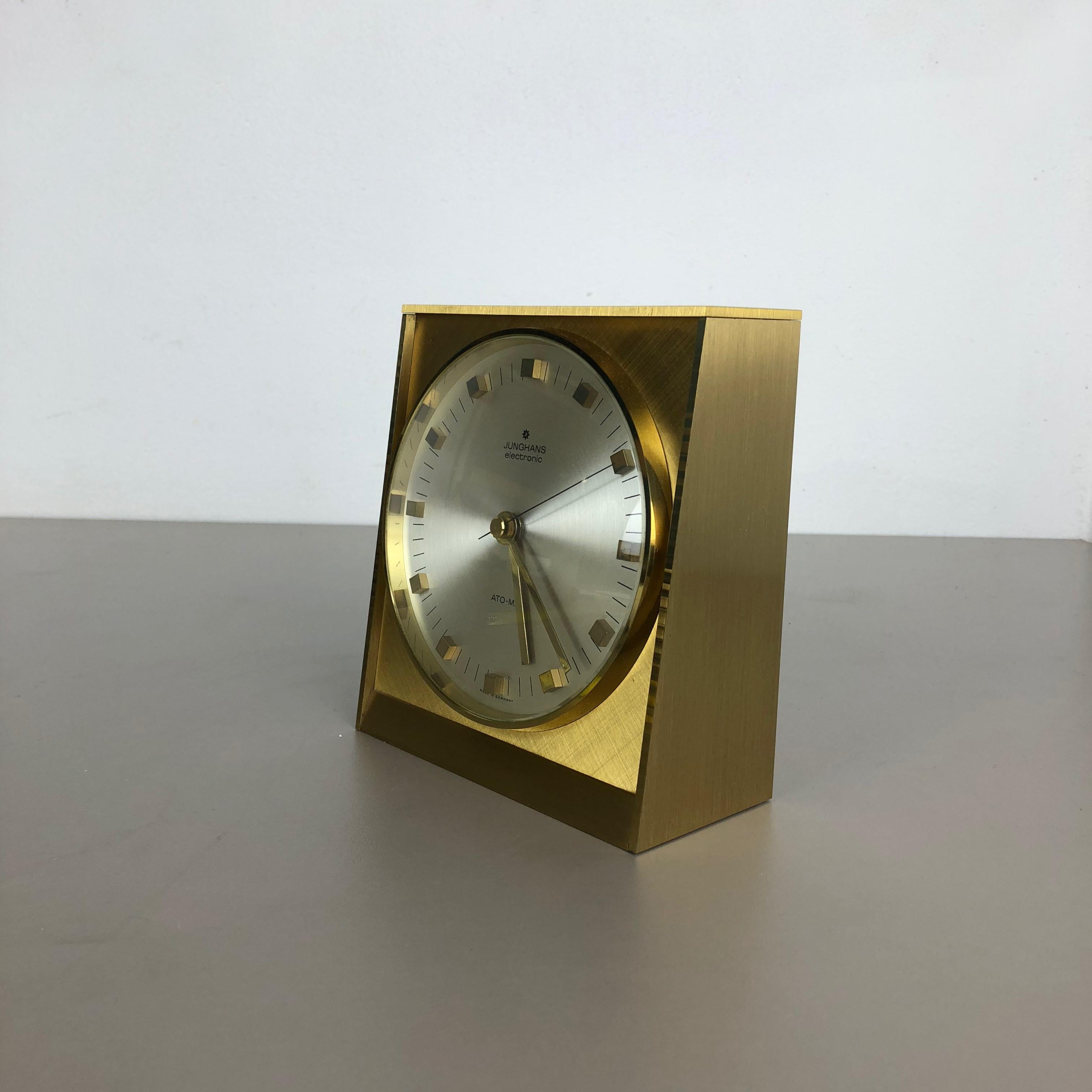 Vintage 1960s Hollywood Regency Brass Table Clock Junghans Electronic, Germany 13