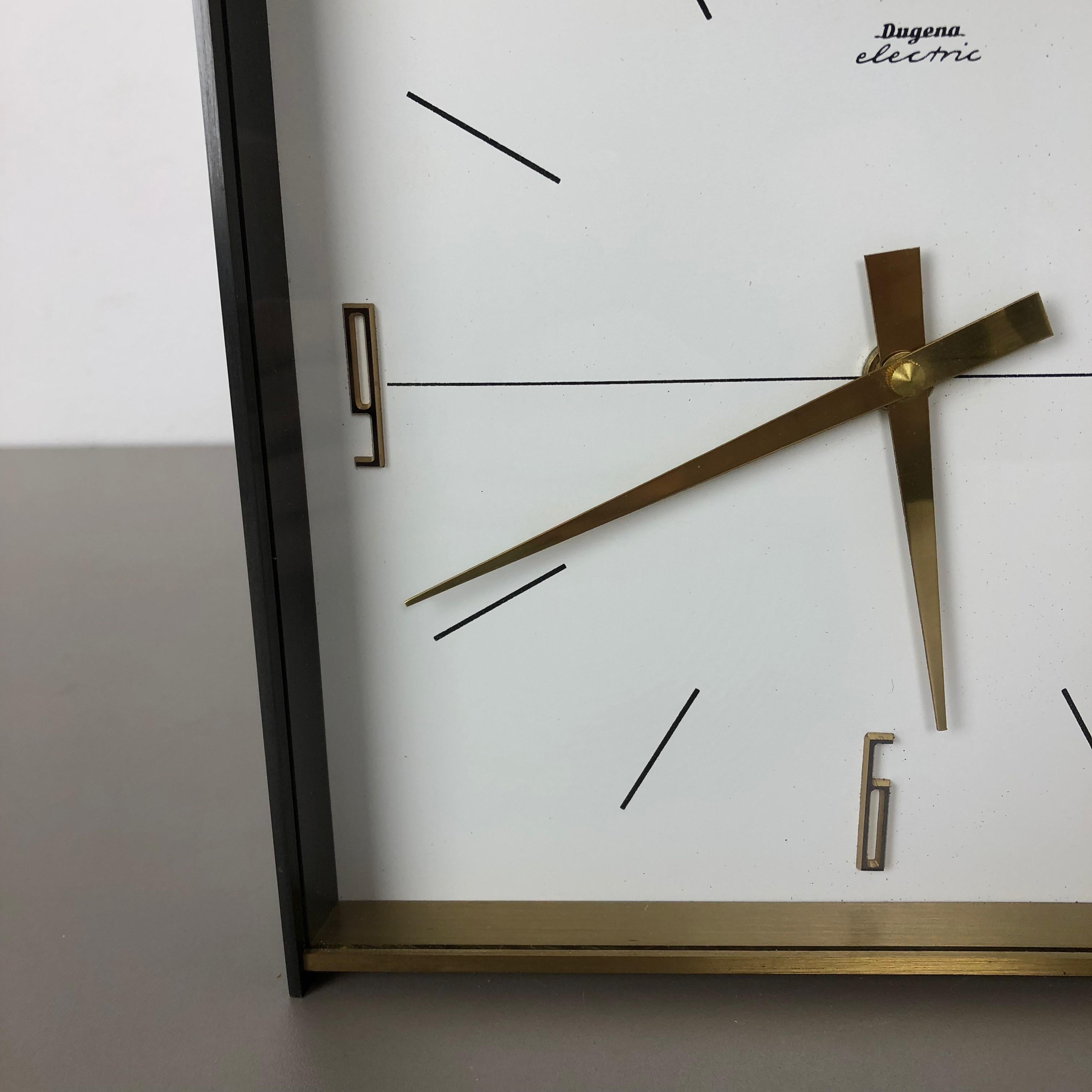 Vintage 1960s Hollywood Regency Brass Wall Table Clock Dugena Electric, Germany In Good Condition In Kirchlengern, DE