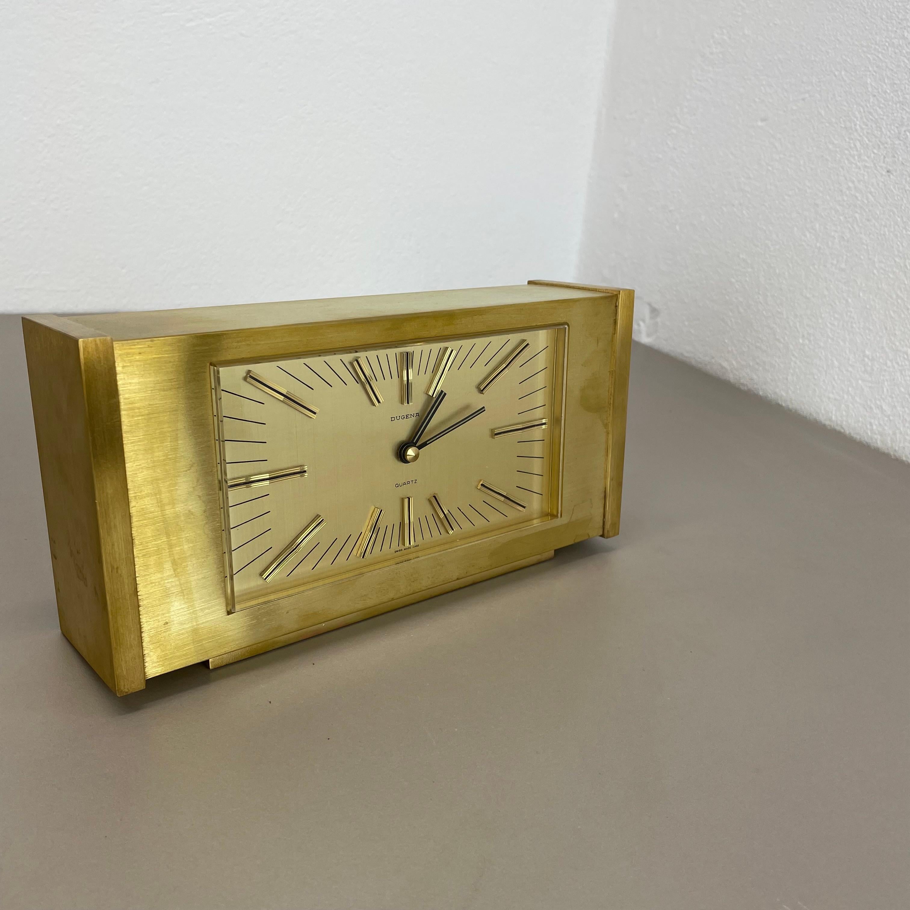 Tischuhr aus massivem Messing im Hollywood-Regency-Stil, Dugena, Schweiz, 1960er Jahre im Zustand „Gut“ im Angebot in Kirchlengern, DE