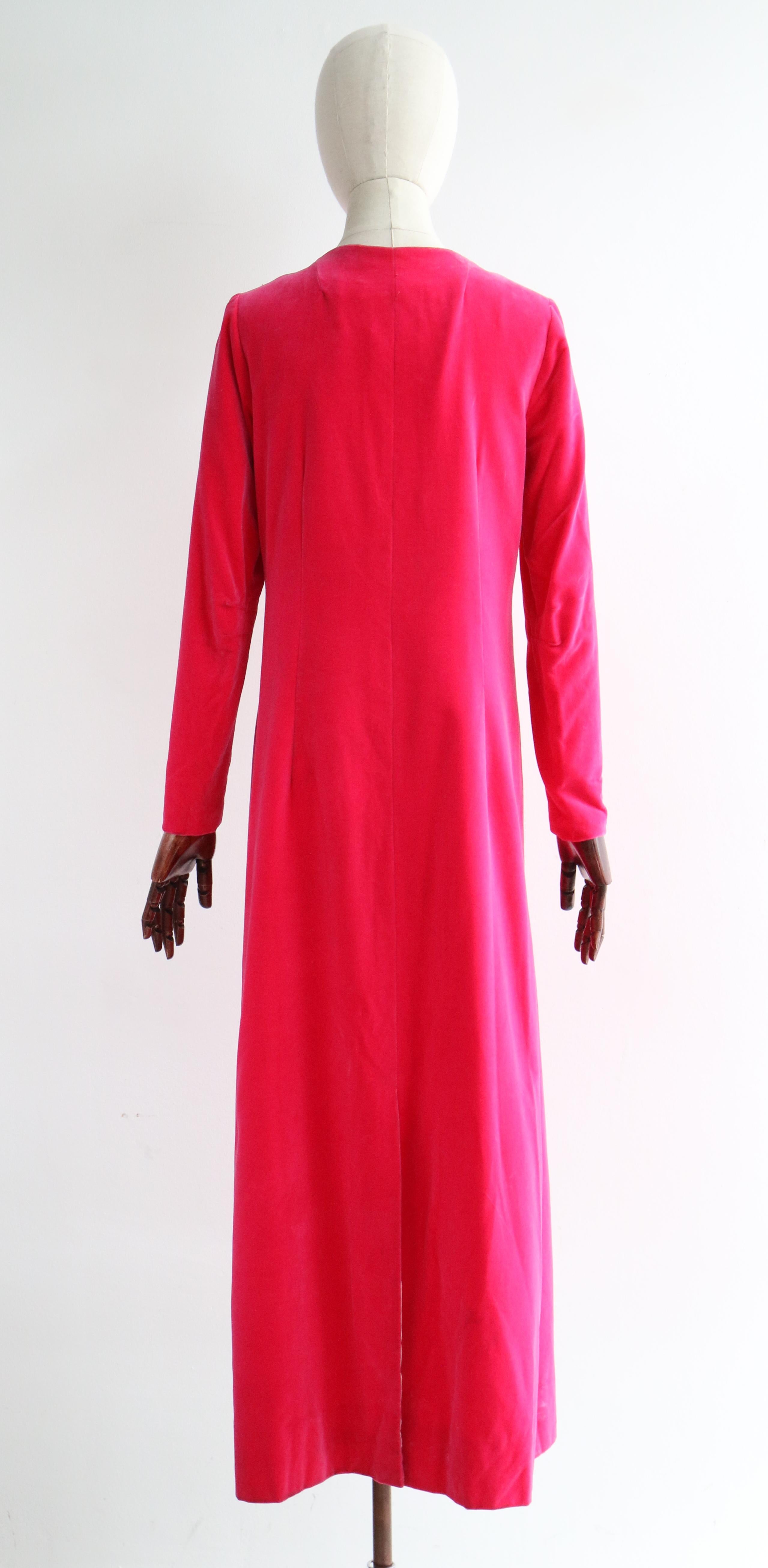 Manteau de soirée vintage en velours rose vif (années 1960), taille UK 12 US 8 2