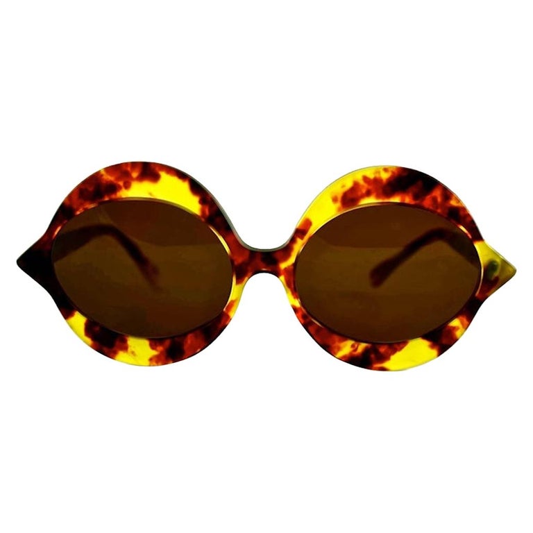 Vintage 1960s Iconic PIERRE CARDIN "KISS" Bright Tortoise Oversized Sunglasses For Sale