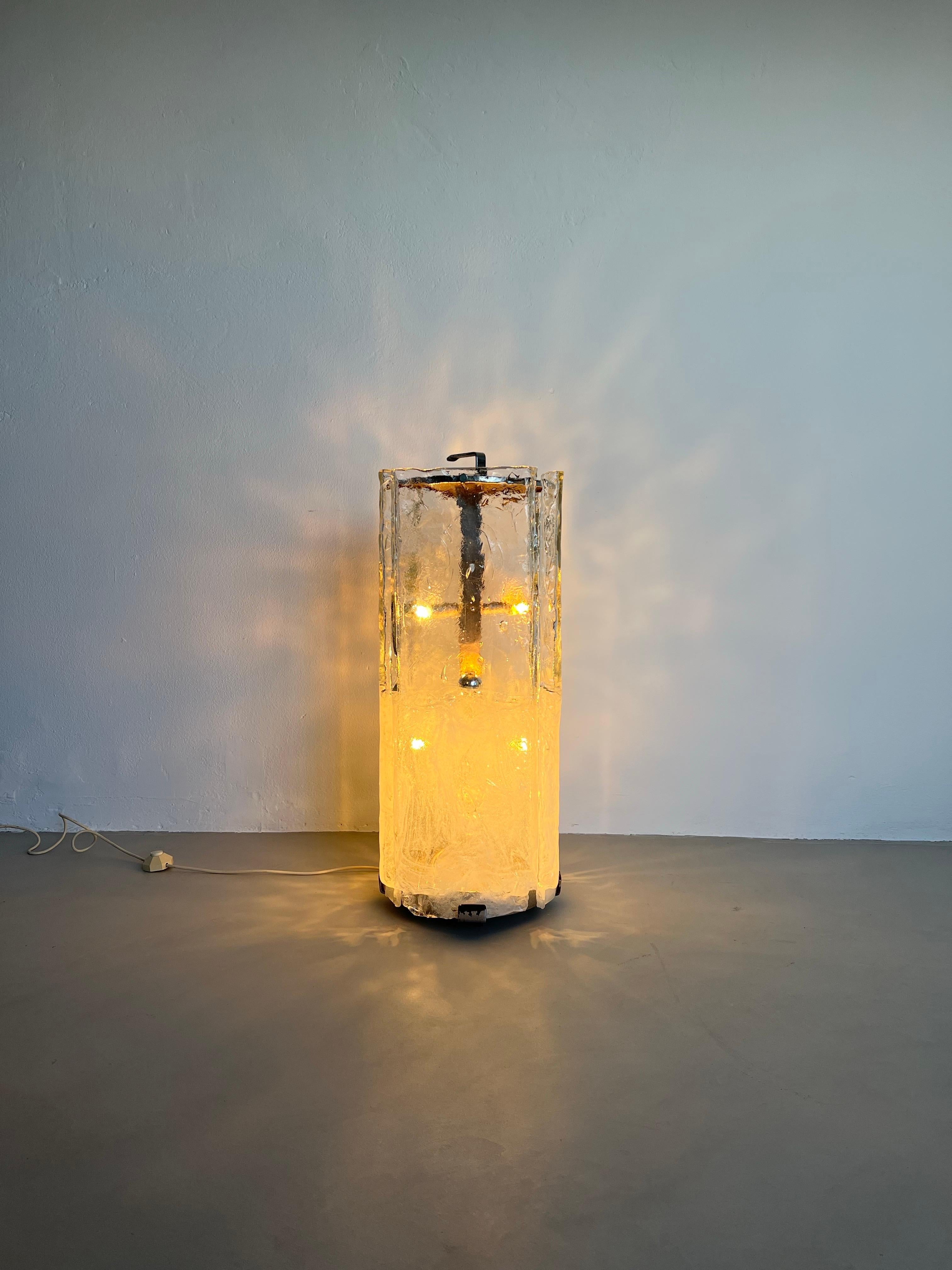 Vintage 1960s Italian Floor Lamp, Mazzega Style, Murano Glass and Chromed Metal In Fair Condition For Sale In Milano, IT
