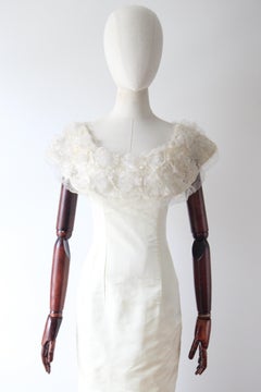 Vintage 1960's Ivory Organza and cream rayon evening dress UK 8 US 4