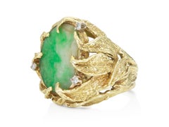 Vintage 1960s Jade and Gold Ring