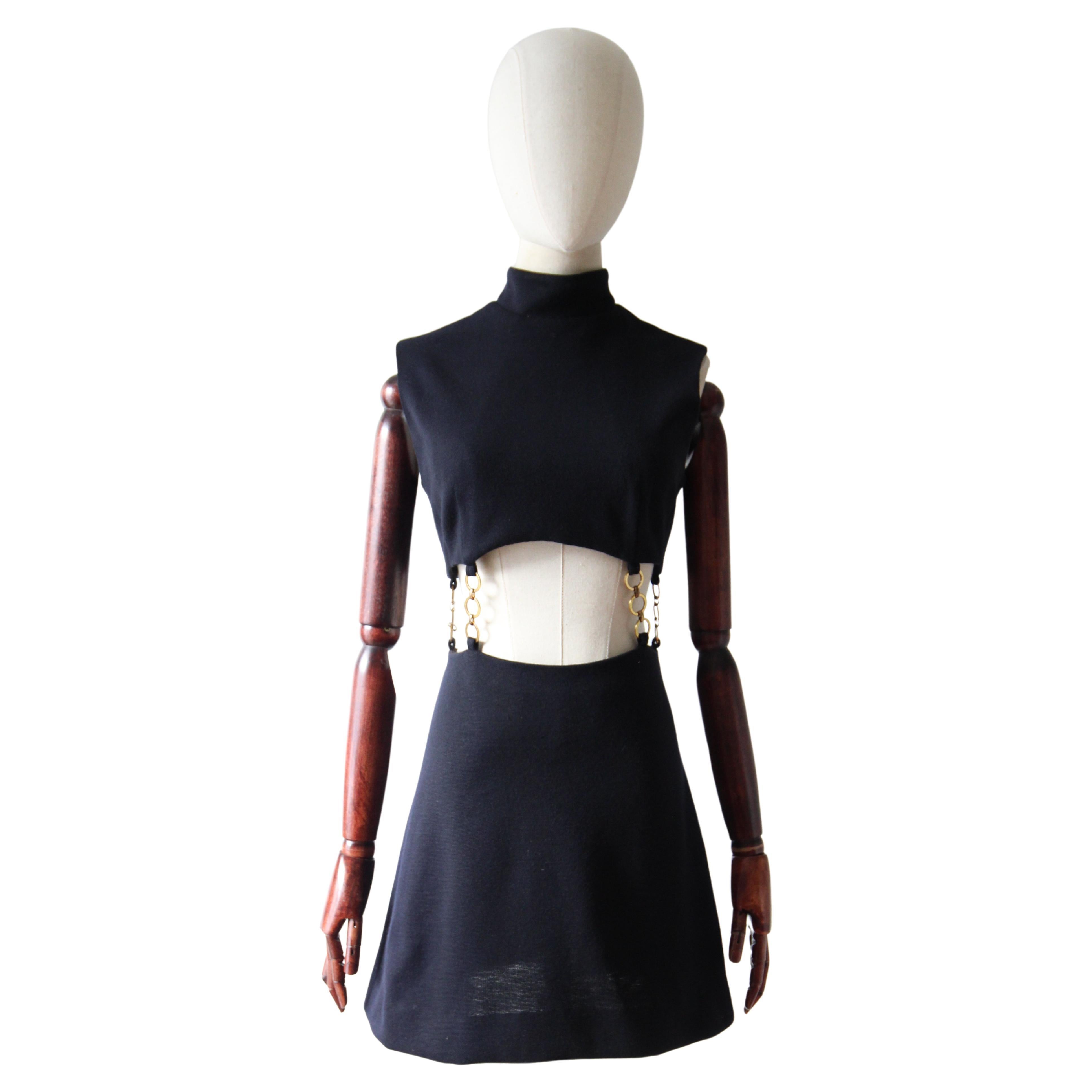 Vintage 1960
s Joseph Magnin black and gold chain link dress open cut UK 6-8