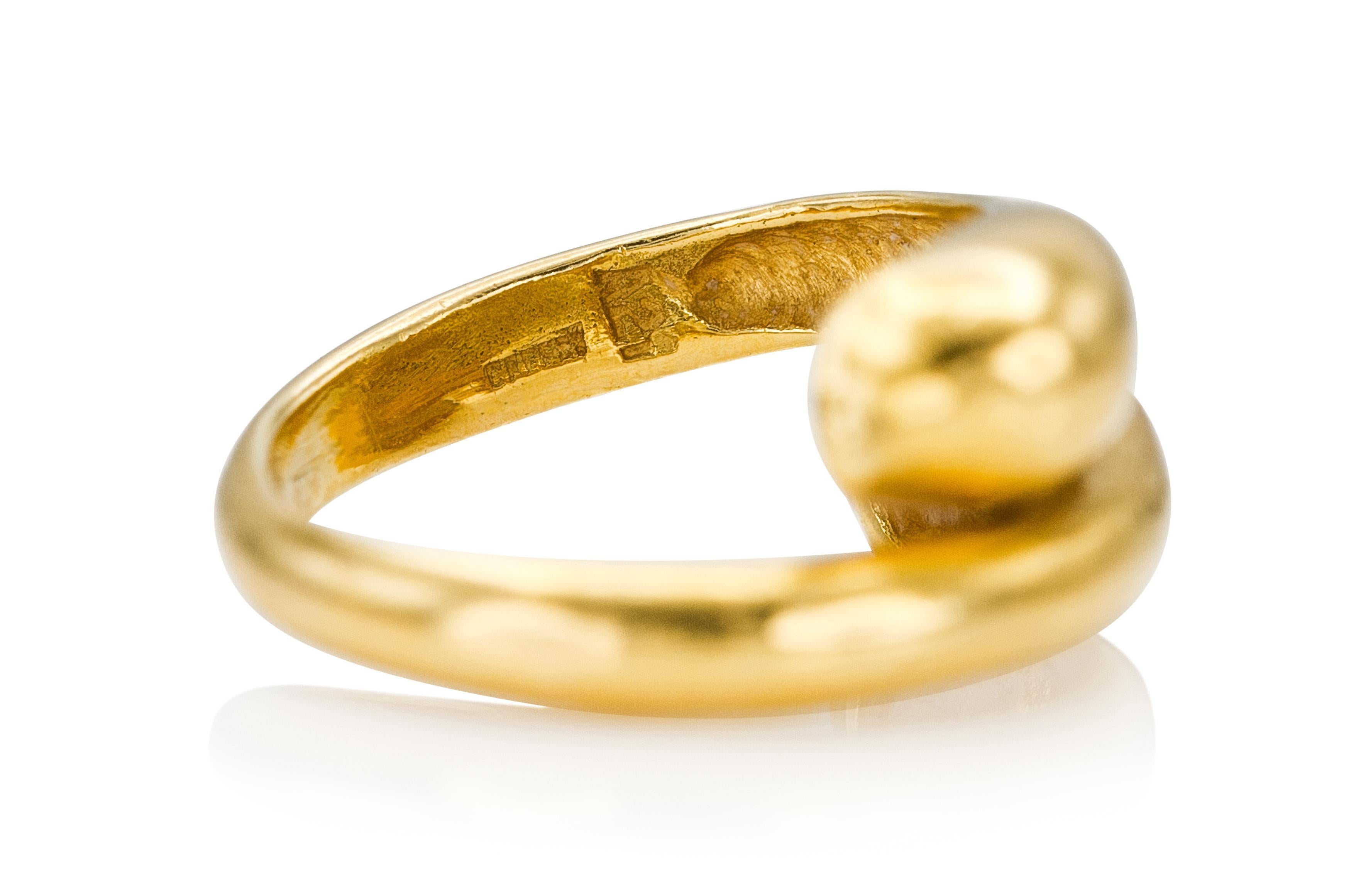 Vintage 1960s Lalaounis Gold Double Headed Duck Ring In Good Condition For Sale In New York, NY