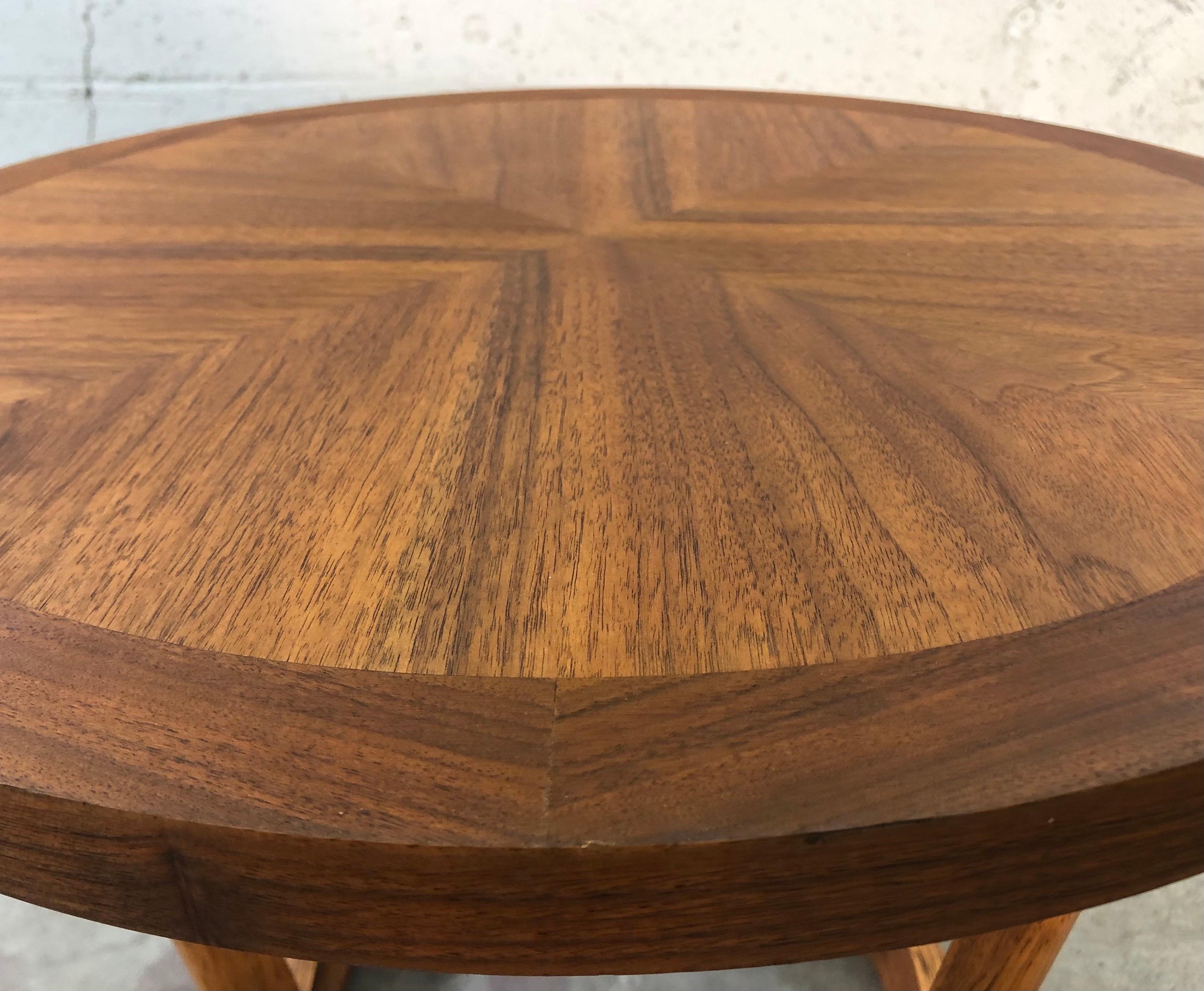 Vintage 1960s Lane Furniture Small Round Side Table In Good Condition In Amherst, NH