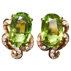 Vintage anni '60: grandi orecchini ovali di peridoto e diamanti Huggie Omega Back 10,40cttw