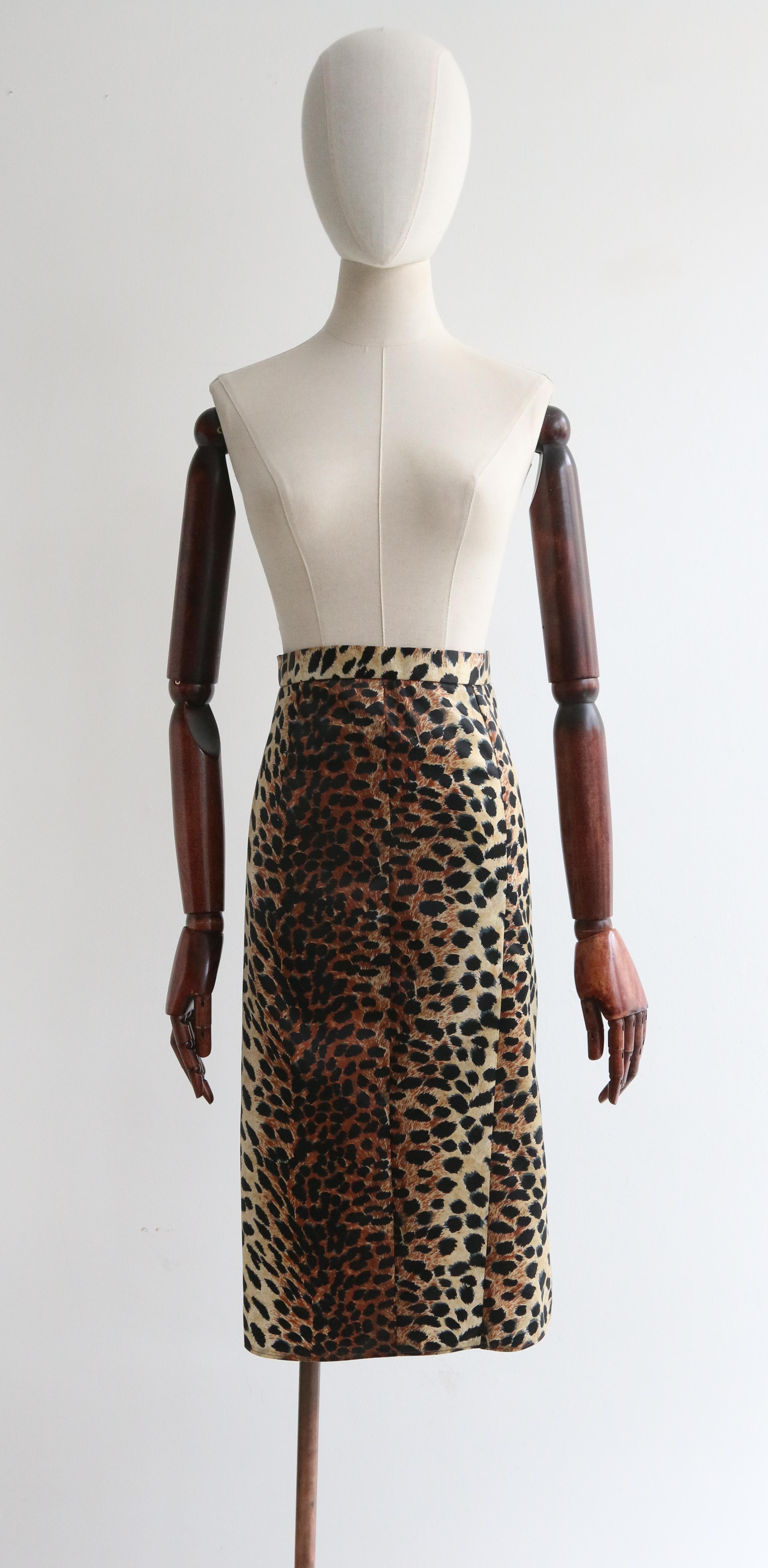 Women's Vintage 1960's Lilli Ann Leopard Print Suit UK 6-8 US 2-4