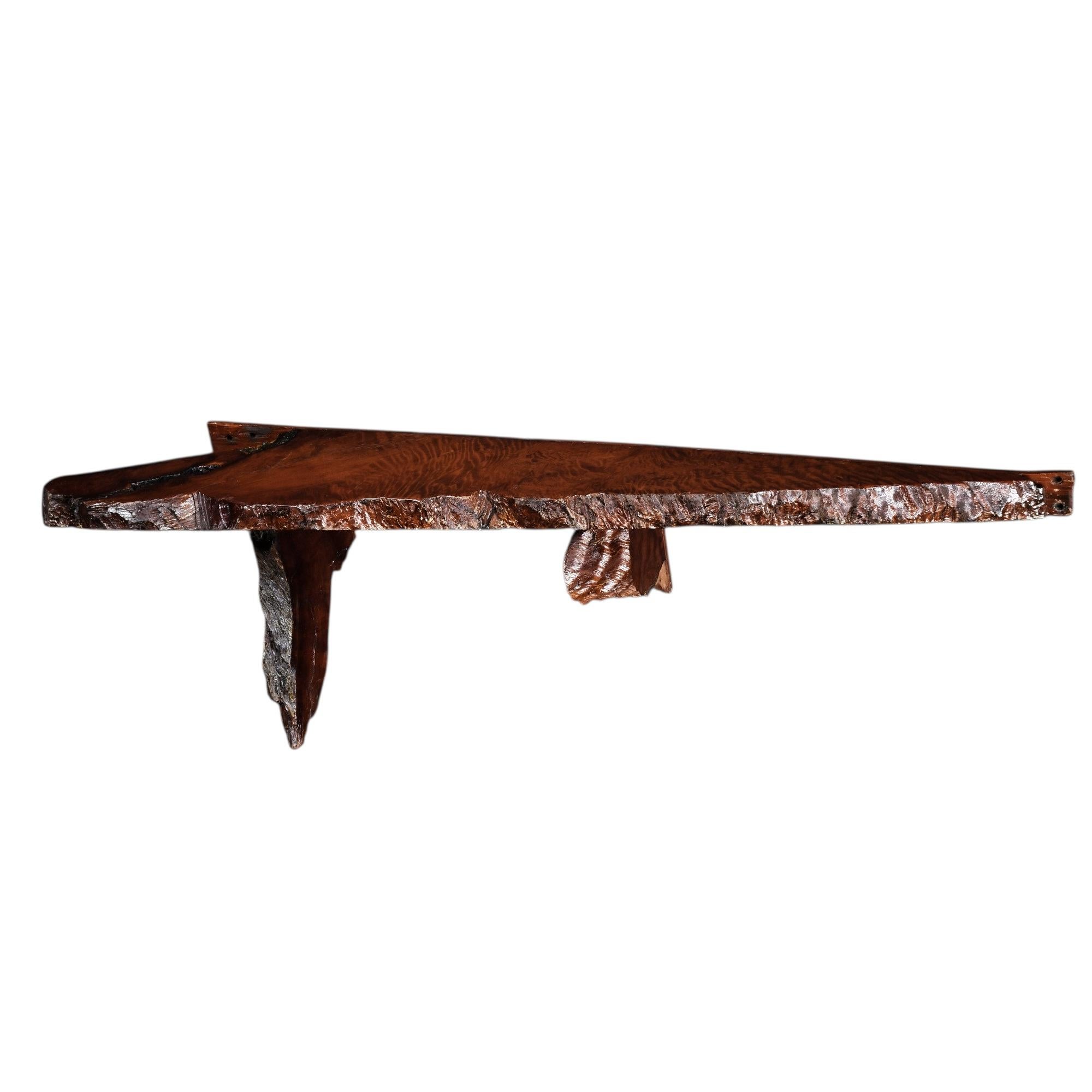 Scaffali da parete in legno rosso a spigoli vivi organici della metà del secolo 1960 in vendita 4