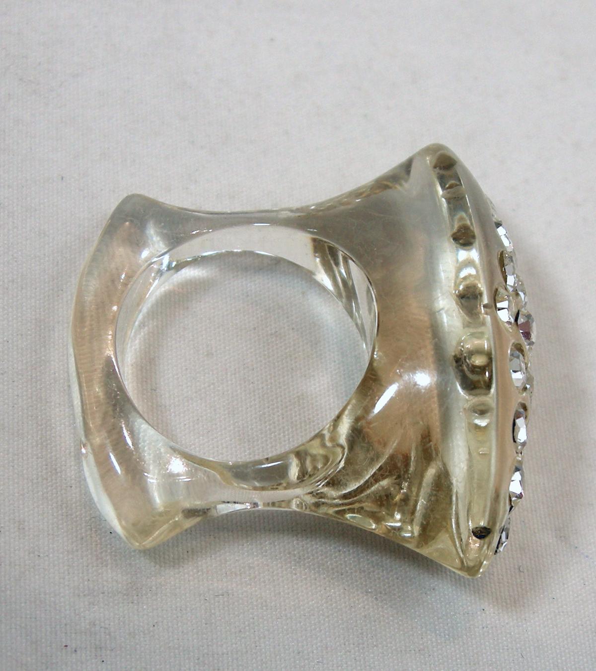 Women's or Men's Vintage 1960s Lucite & Crystal Ring, Size 8 For Sale