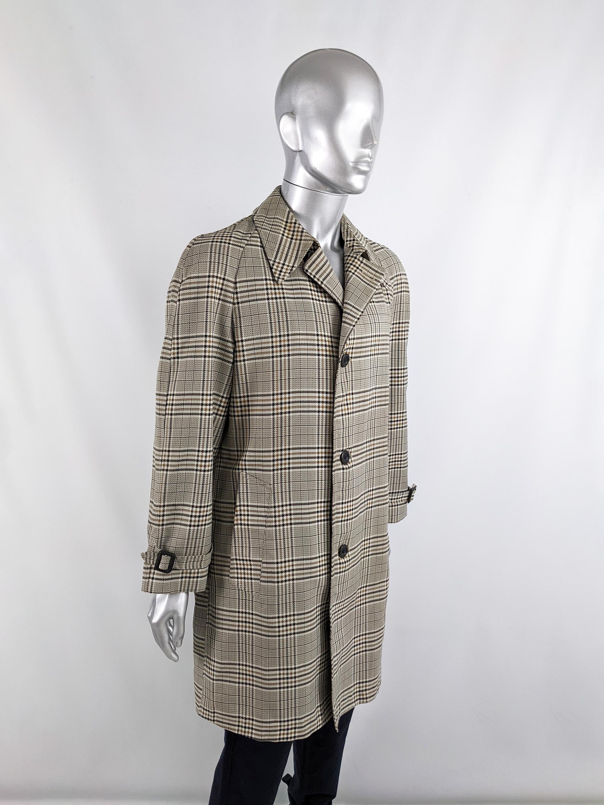 Vintage 1960s Mens Vintage Mod London Fog Checked Overcoat Coat In Excellent Condition For Sale In Doncaster, South Yorkshire