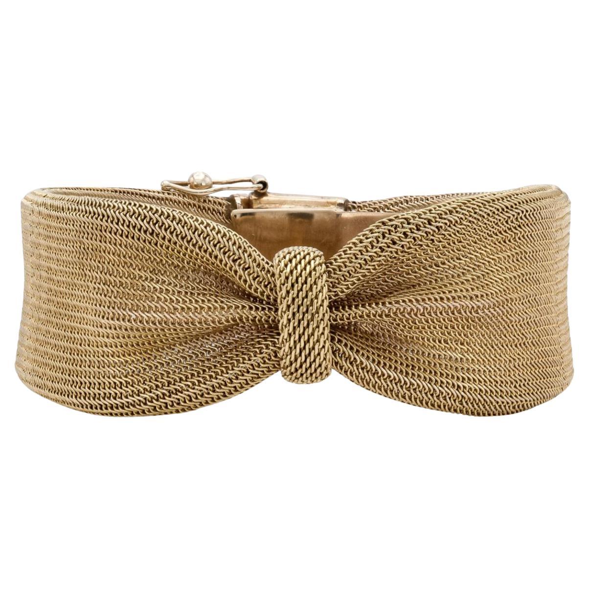 Vintage 1960s Mesh Gold Bow Bracelet For Sale