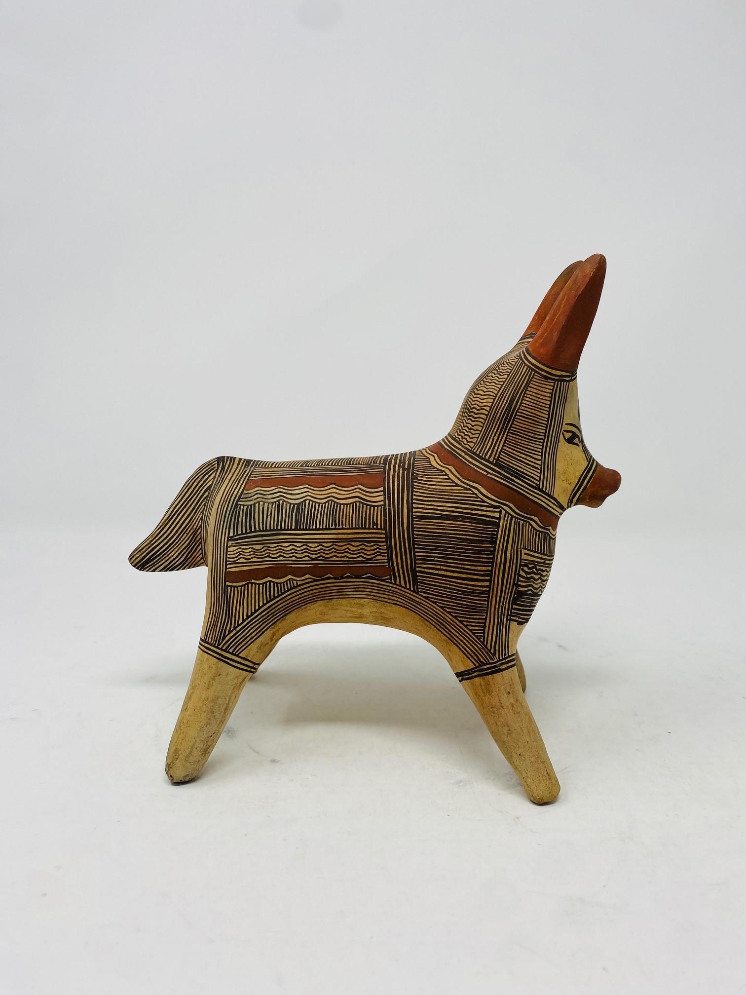 Mid-Century Modern Vintage 1960s Mexican Folk Art Pottery Donkey Sculpture en vente