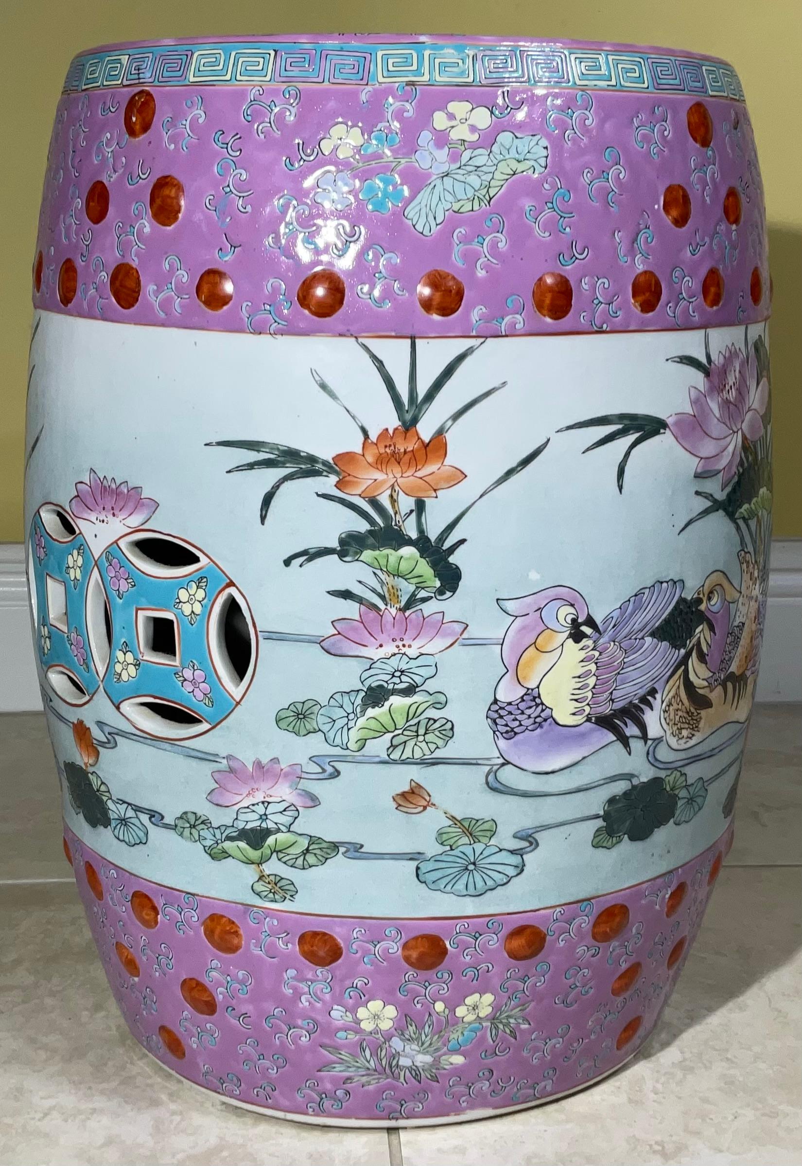 20th Century Vintage 1960s Mid-Century Chinese Famille Rose Pink Ceramic Garden Stool For Sale