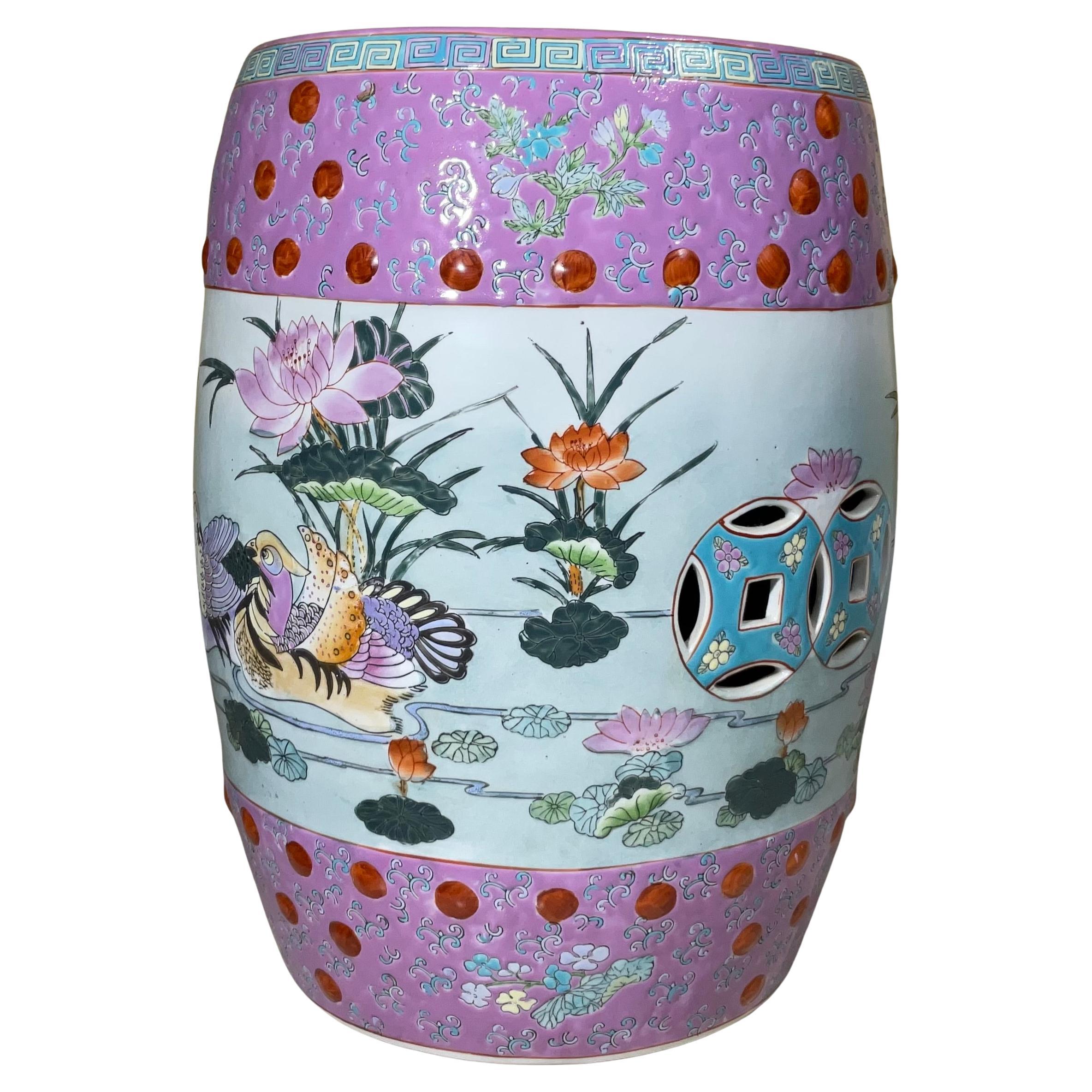 Taburete de jardín de cerámica rosa familiar china de mediados de siglo Vintage 1960