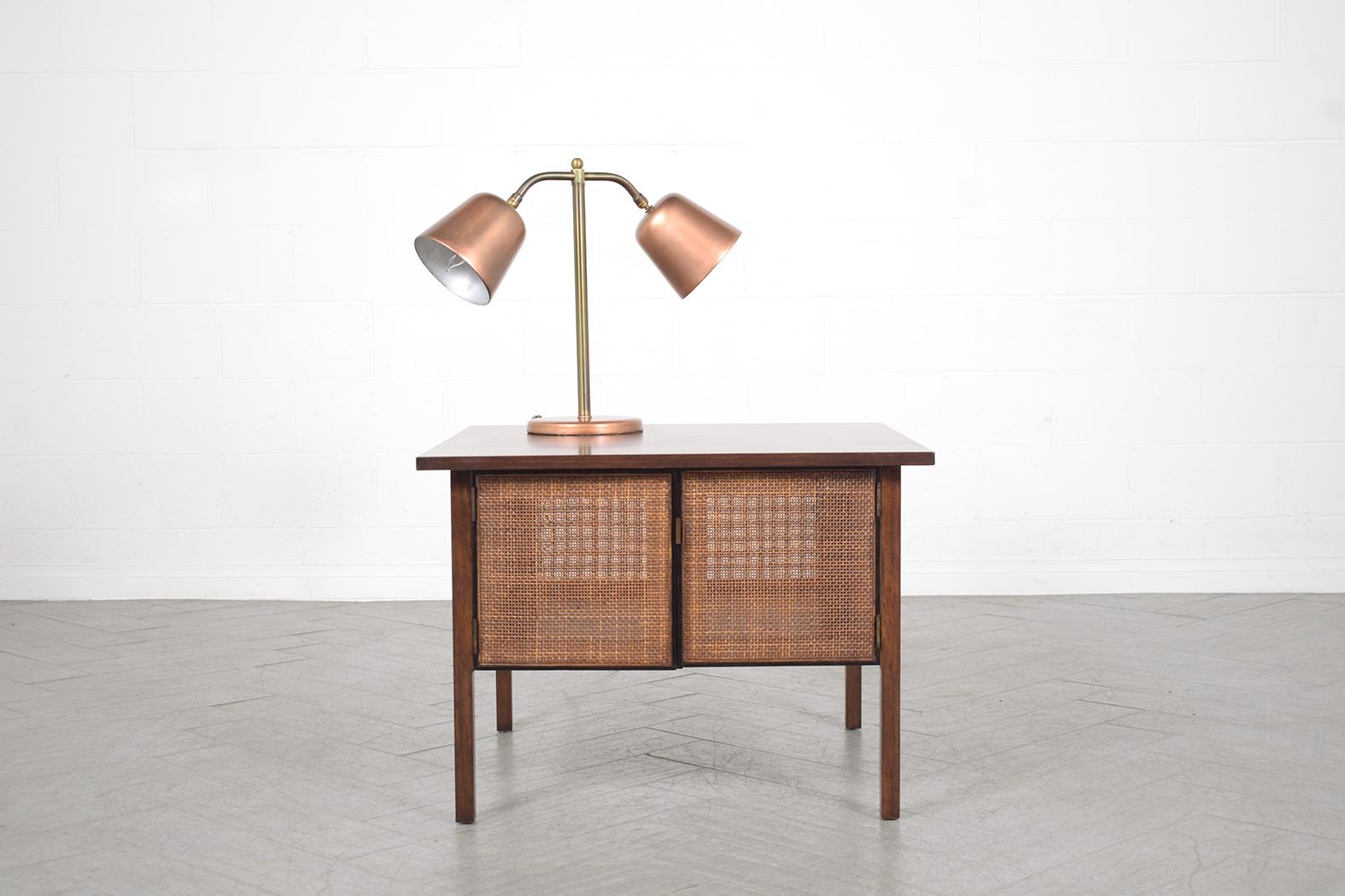 Vintage 1960s Mid-Century Modern Brass Table Lamp For Sale 6