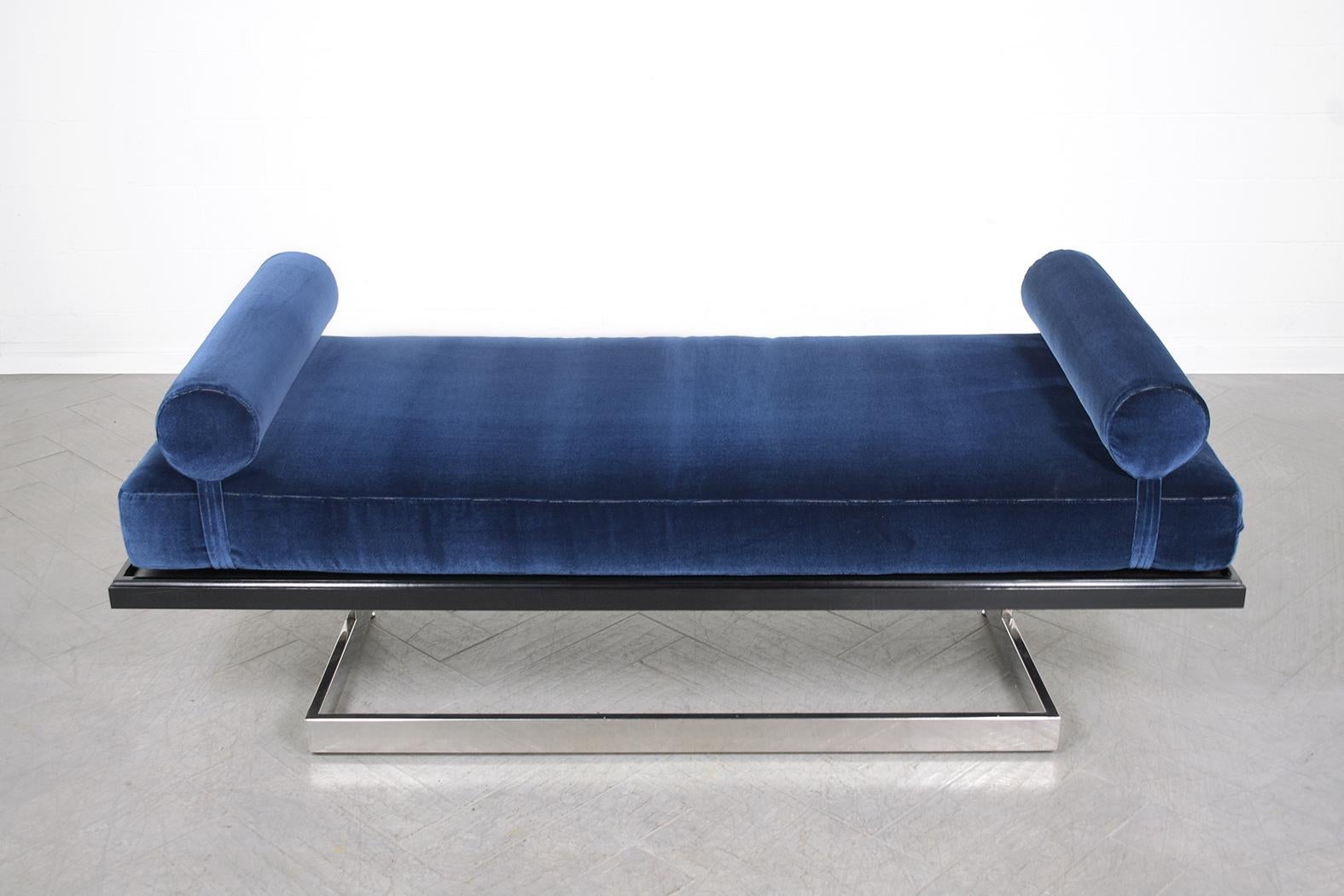 Restored Mid-Century Modern Daybed in Navy Blue Velvet with Chrome Steel Base In Good Condition For Sale In Los Angeles, CA