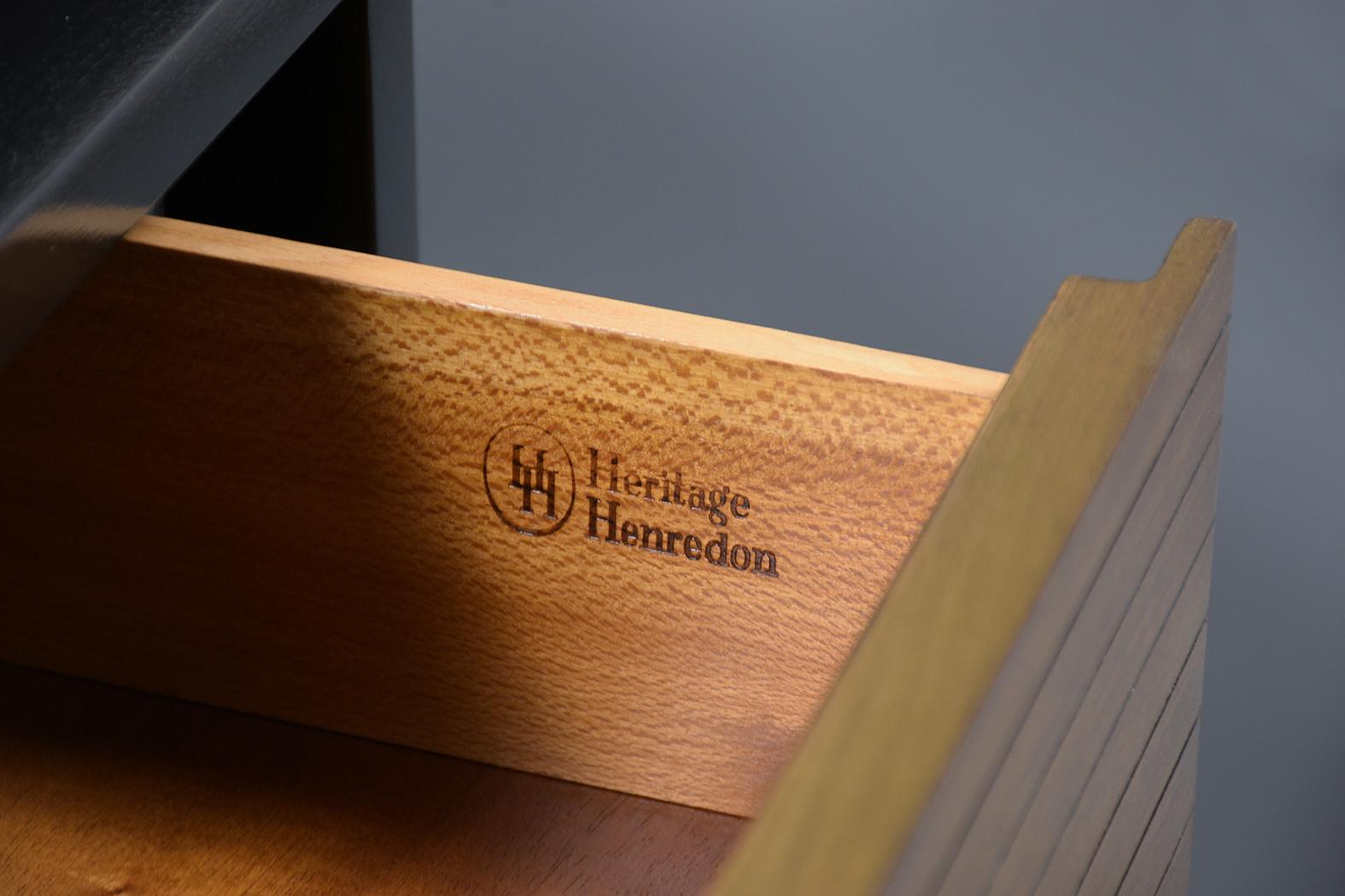 Wood 1960s Henredon Mahogany Chest: A Blend of Elegance and Functionality For Sale