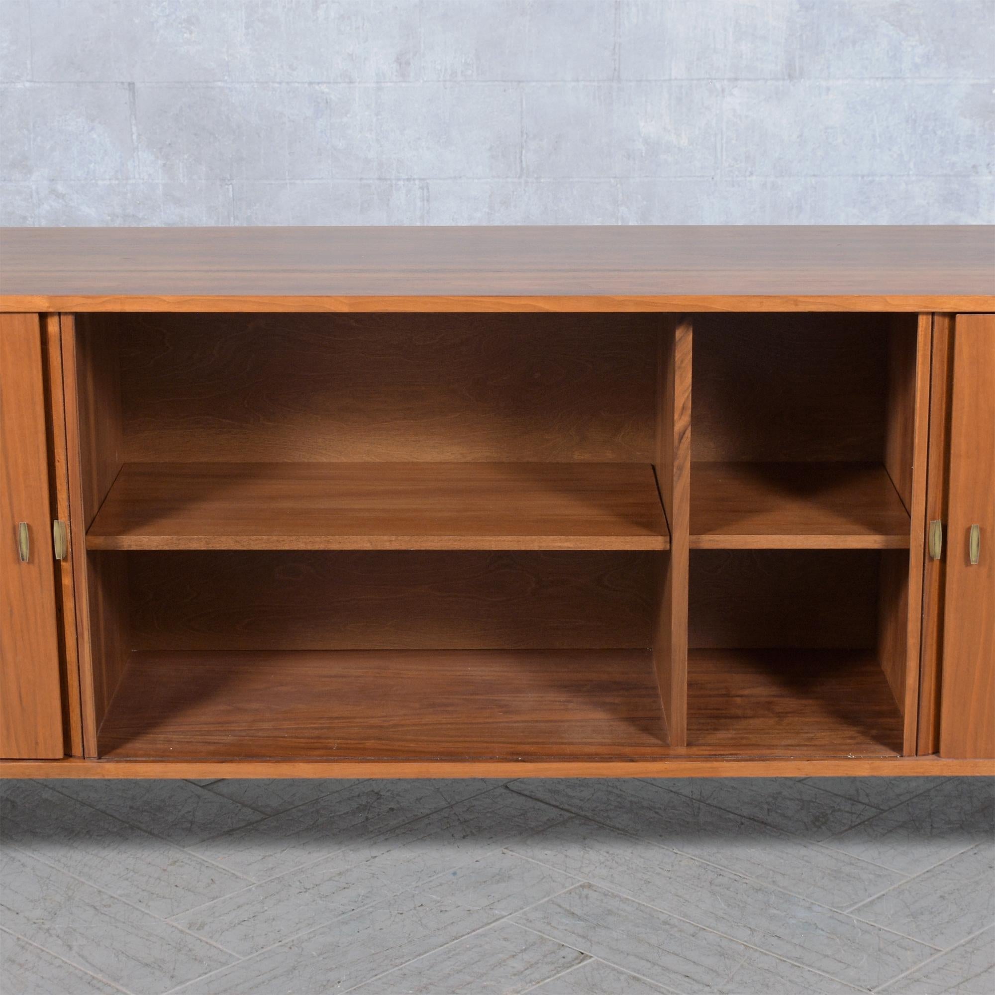1960s Mid-Century Modern Walnut Credenza with Tambour Doors and Storage For Sale 2