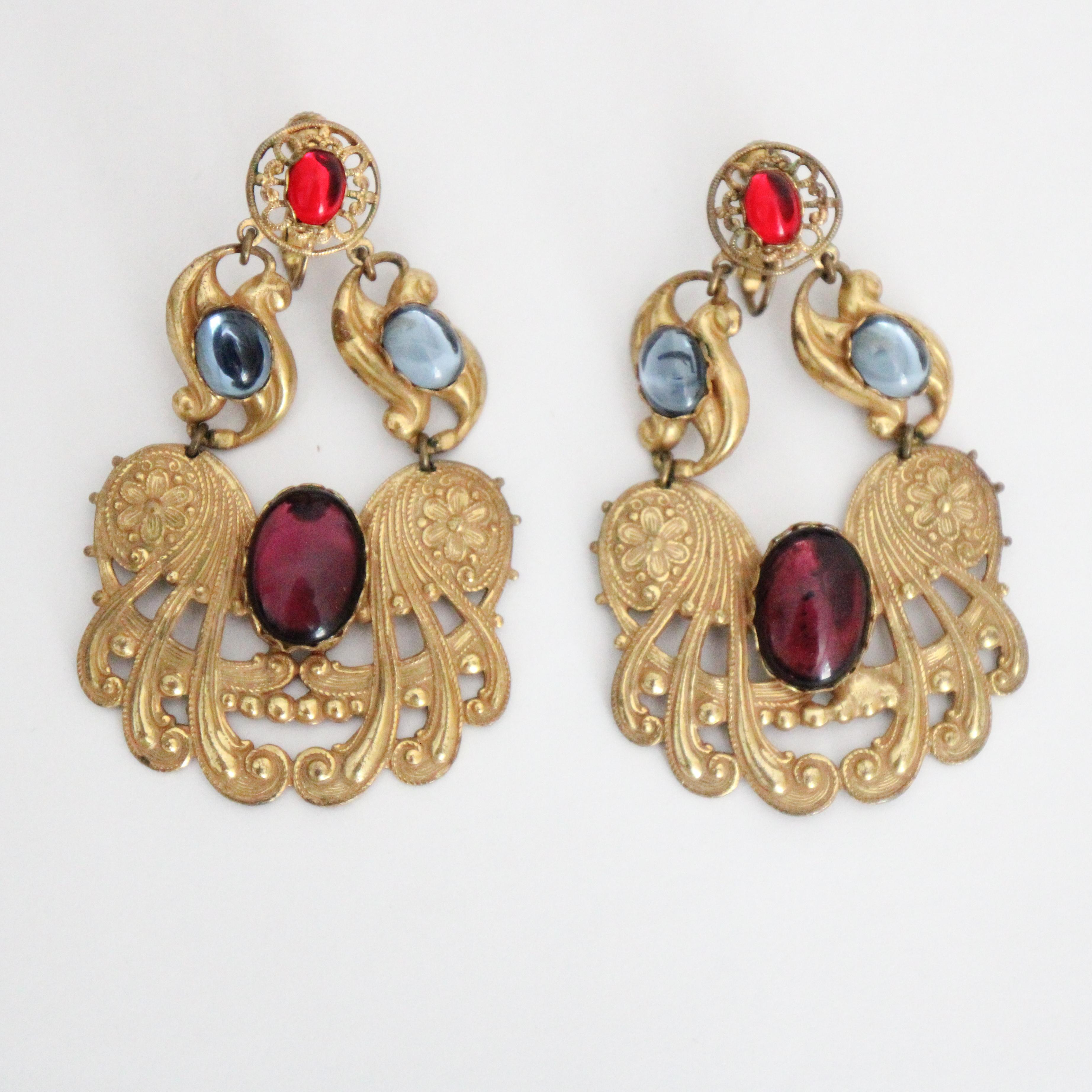 Women's or Men's Vintage 1960s Miriam Haskell Clip on Earrings Filigree Cabochon Earrings Haskell