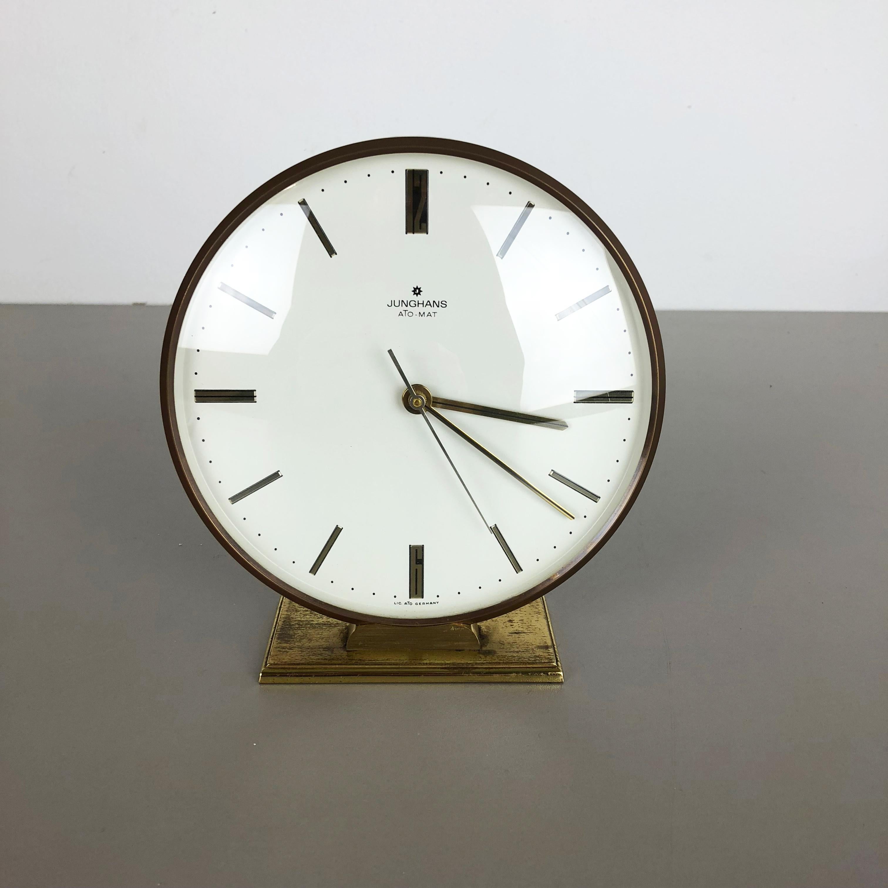 Vintage 1960s Modernist Brass Metal Ato, Mat Table Clock by Junghans, Germany 5