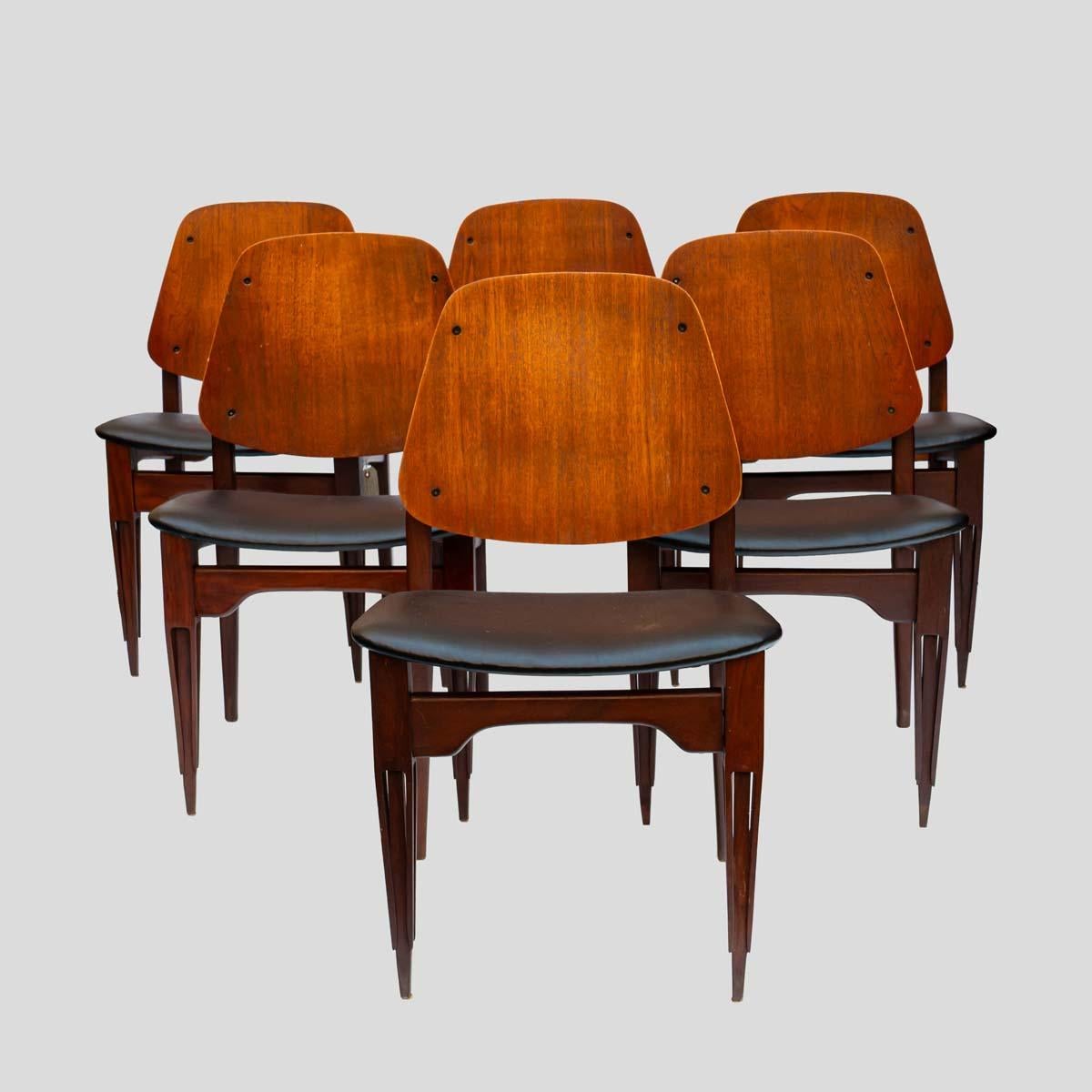 Vintage 1960s Modernist Set of 6 Chairs Italian Design by Fratelli Proserpio In Good Condition For Sale In London, GB