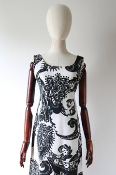 Vintage 1960's Monochrome Black & White Paisley Maxi Dress rhinestone UK 10 US 6