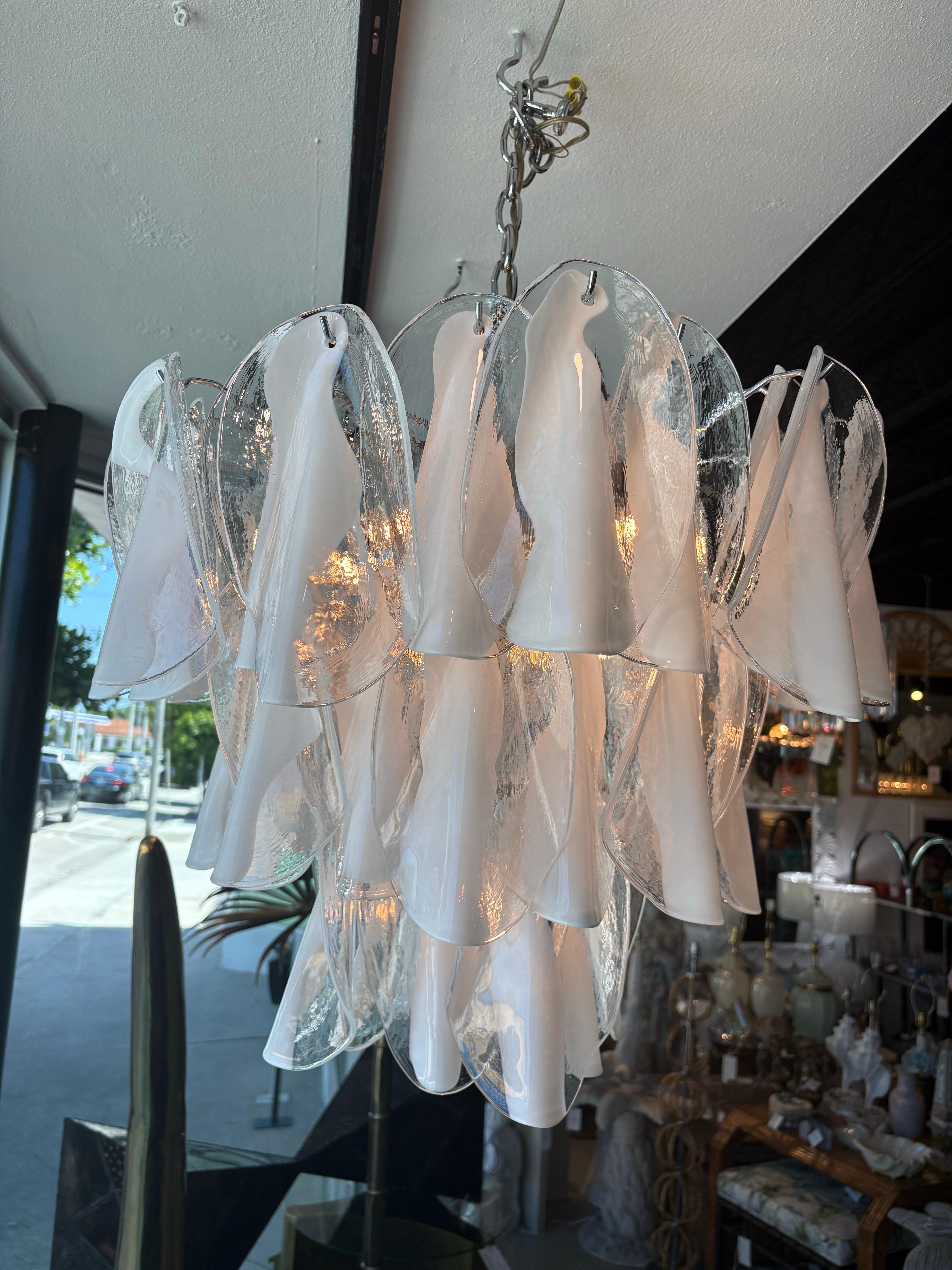 Vintage By 1960 Mazzega Murano Grande Lampadario a 3 livelli in vetro Cromo in vendita 6