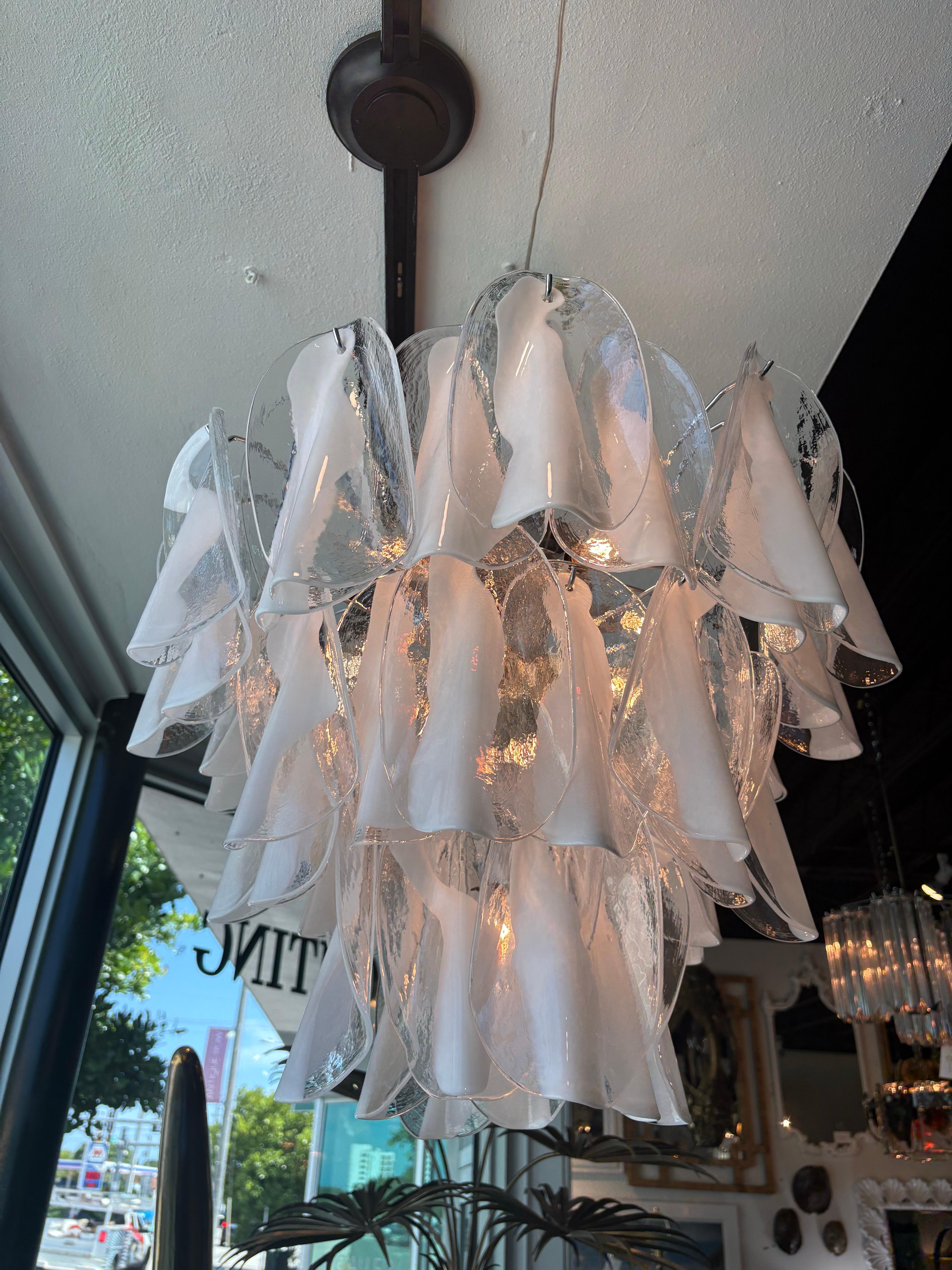 Hollywood Regency Vintage By 1960 Mazzega Murano Grande Lampadario a 3 livelli in vetro Cromo in vendita