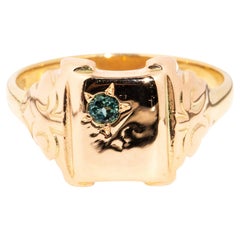 Vintage 1960s Natural Teal Star Set Sapphire Signet Ring 9 Carat Yellow Gold