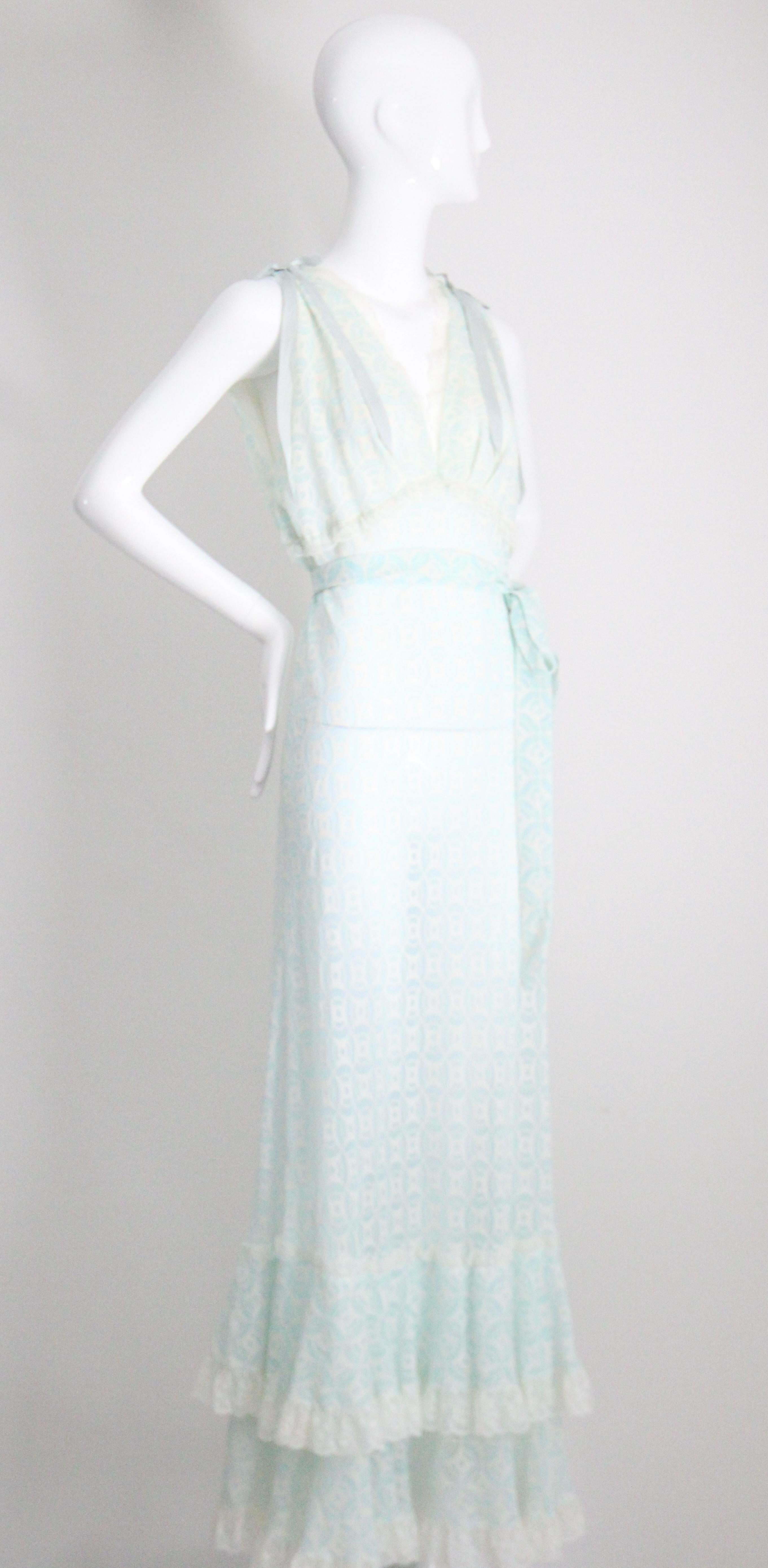 Vintage 1960's Nachthemd Art Deco 1960's Lingerie Nachthemd UK 10-12 US 6-8 im Zustand „Gut“ im Angebot in Cheltenham, GB