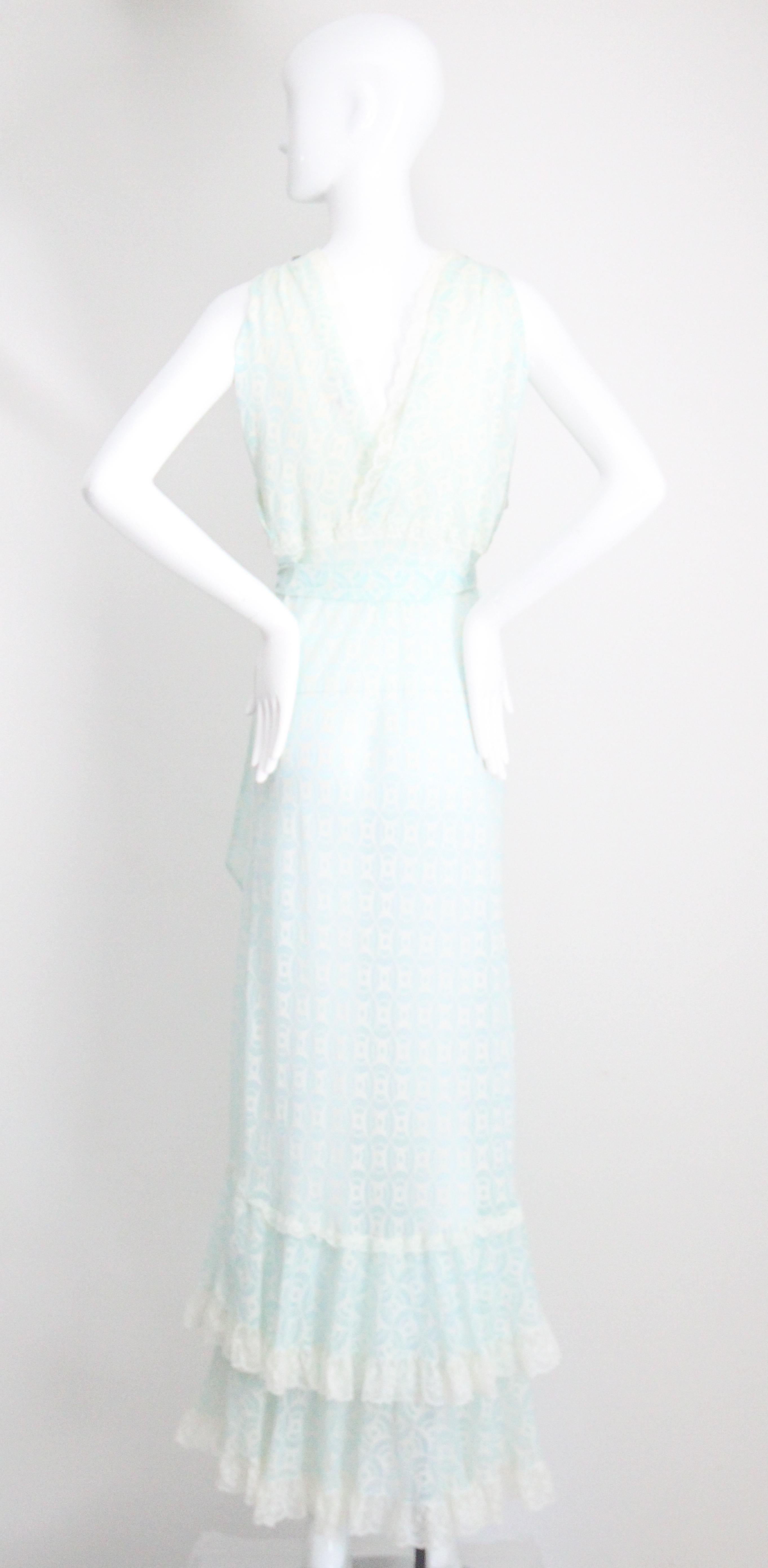 Vintage 1960's Nachthemd Art Deco 1960's Lingerie Nachthemd UK 10-12 US 6-8 im Angebot 3