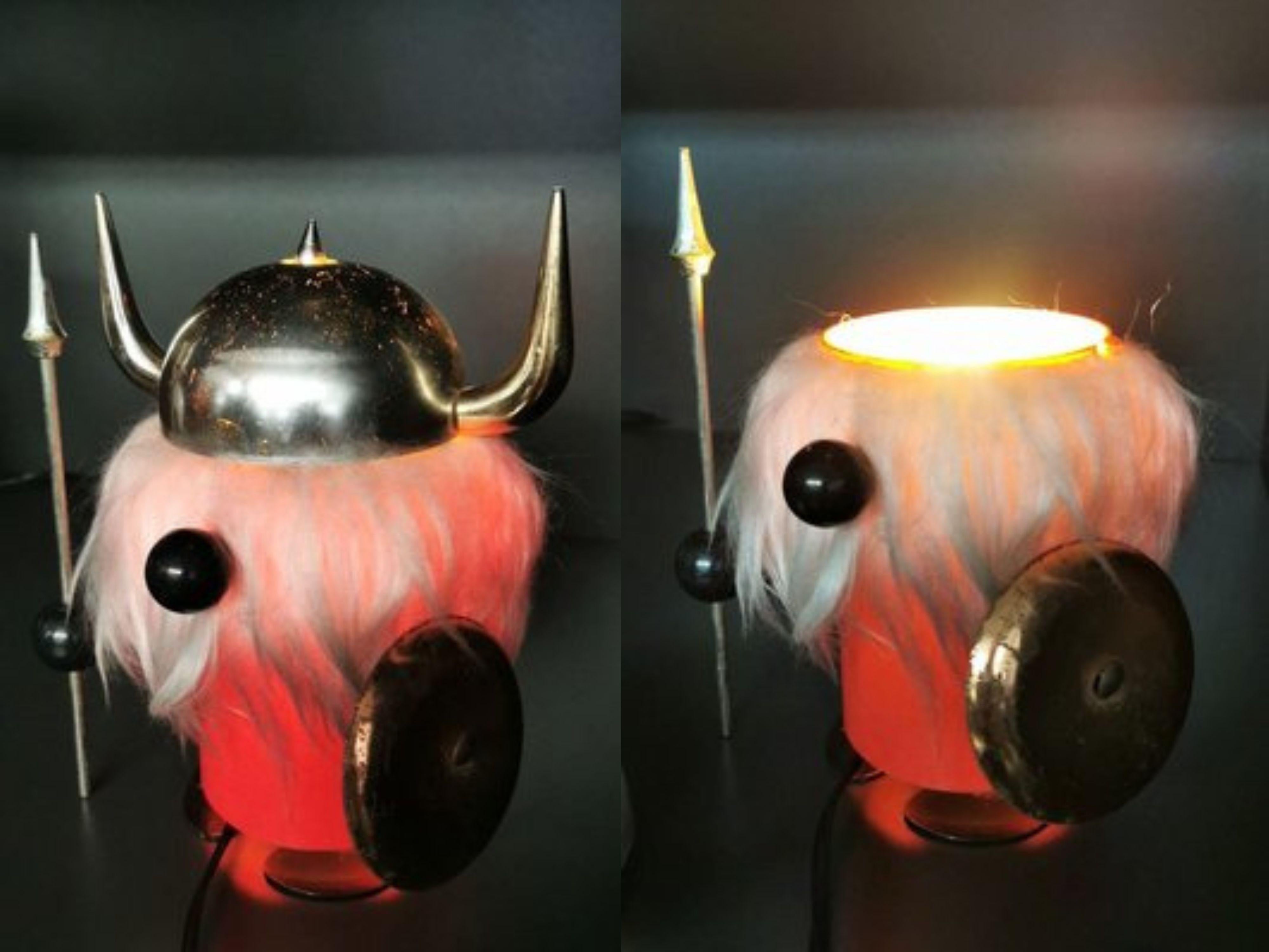 Vintage 1960s Olaf Viking Table Lamp by Oldtimer Ferrari - Un icono de mediados de siglo en venta 10