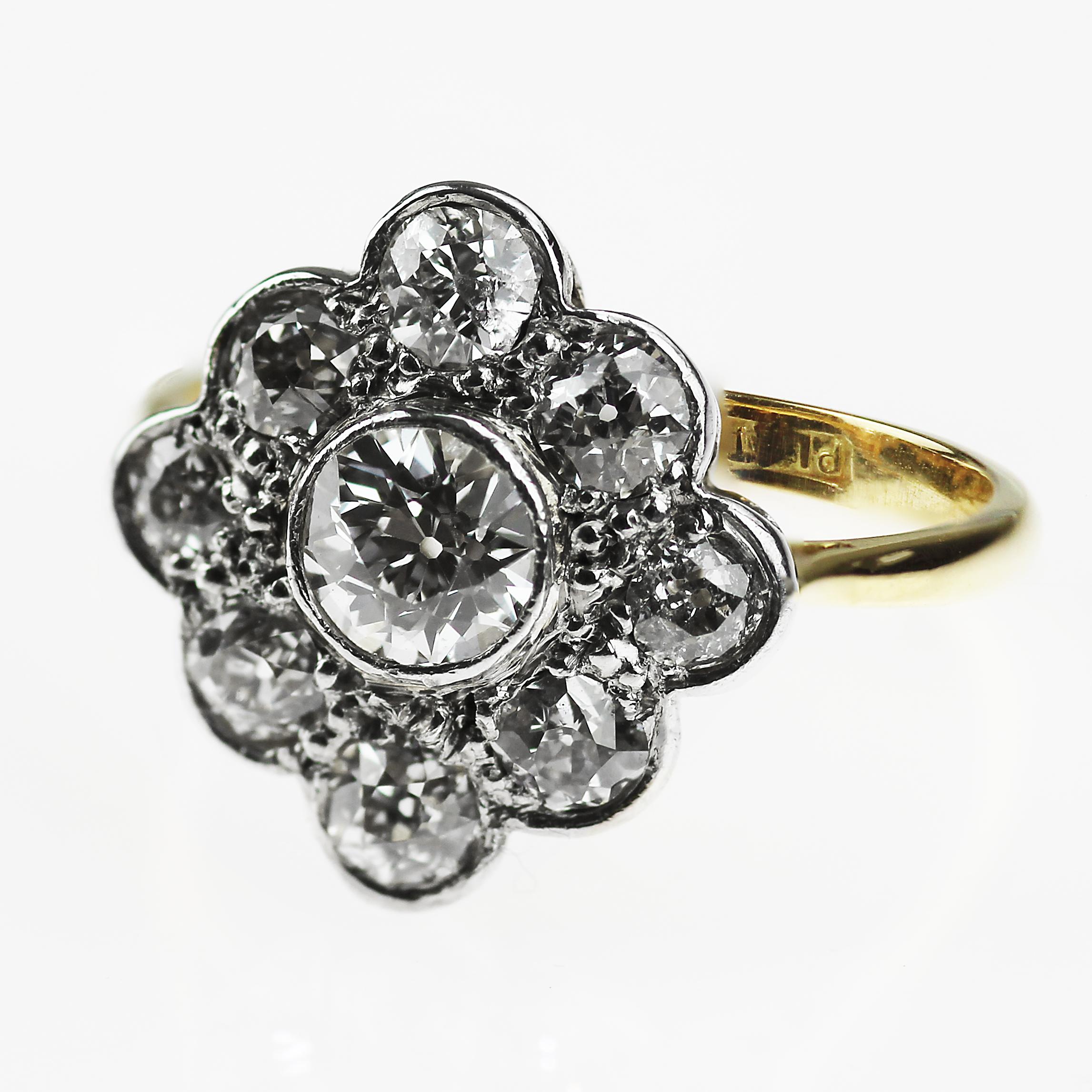 18ct diamond cluster ring