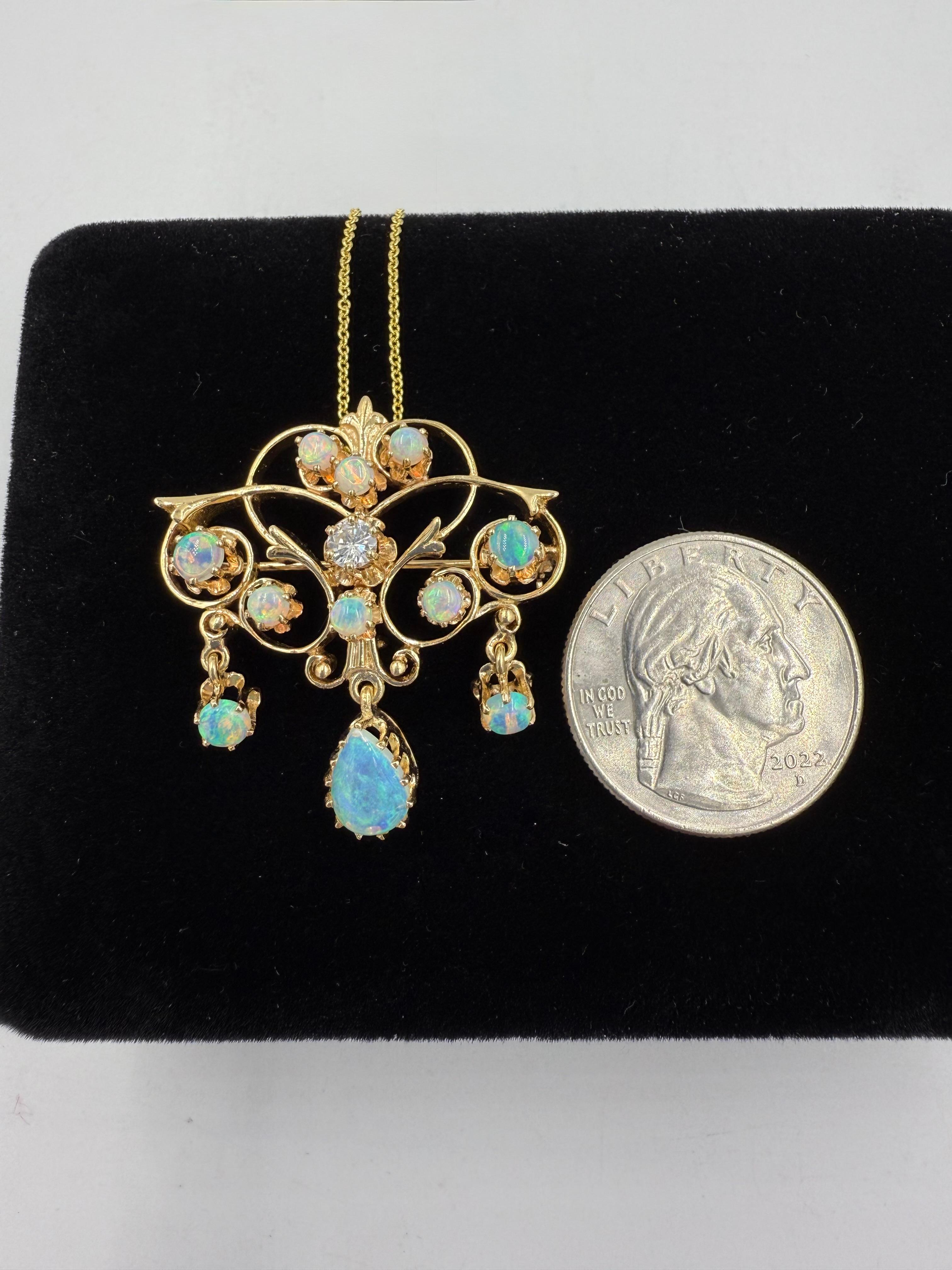 Broche pendentif en or jaune Opale Diamant Vintage 1960s en vente 5