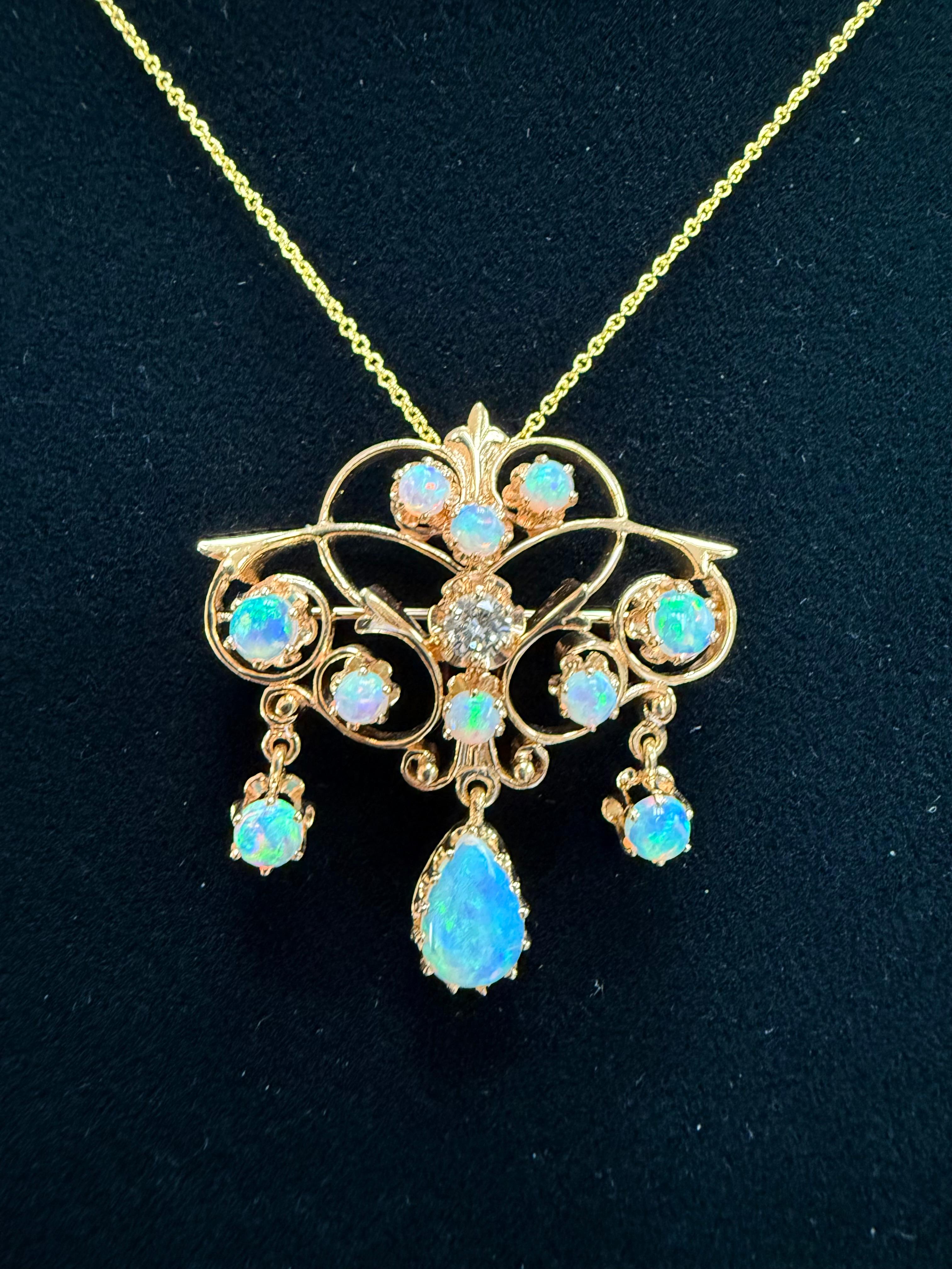 Broche pendentif en or jaune Opale Diamant Vintage 1960s Bon état - En vente à Los Angeles, CA