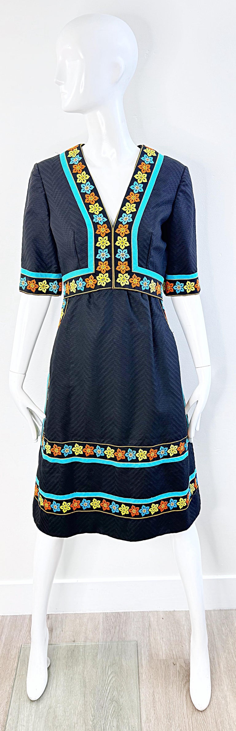 Vintage 1960s Oscar de la Renta Black Floral Embroidered 60s Cocktail Dress LBD For Sale at 1stDibs