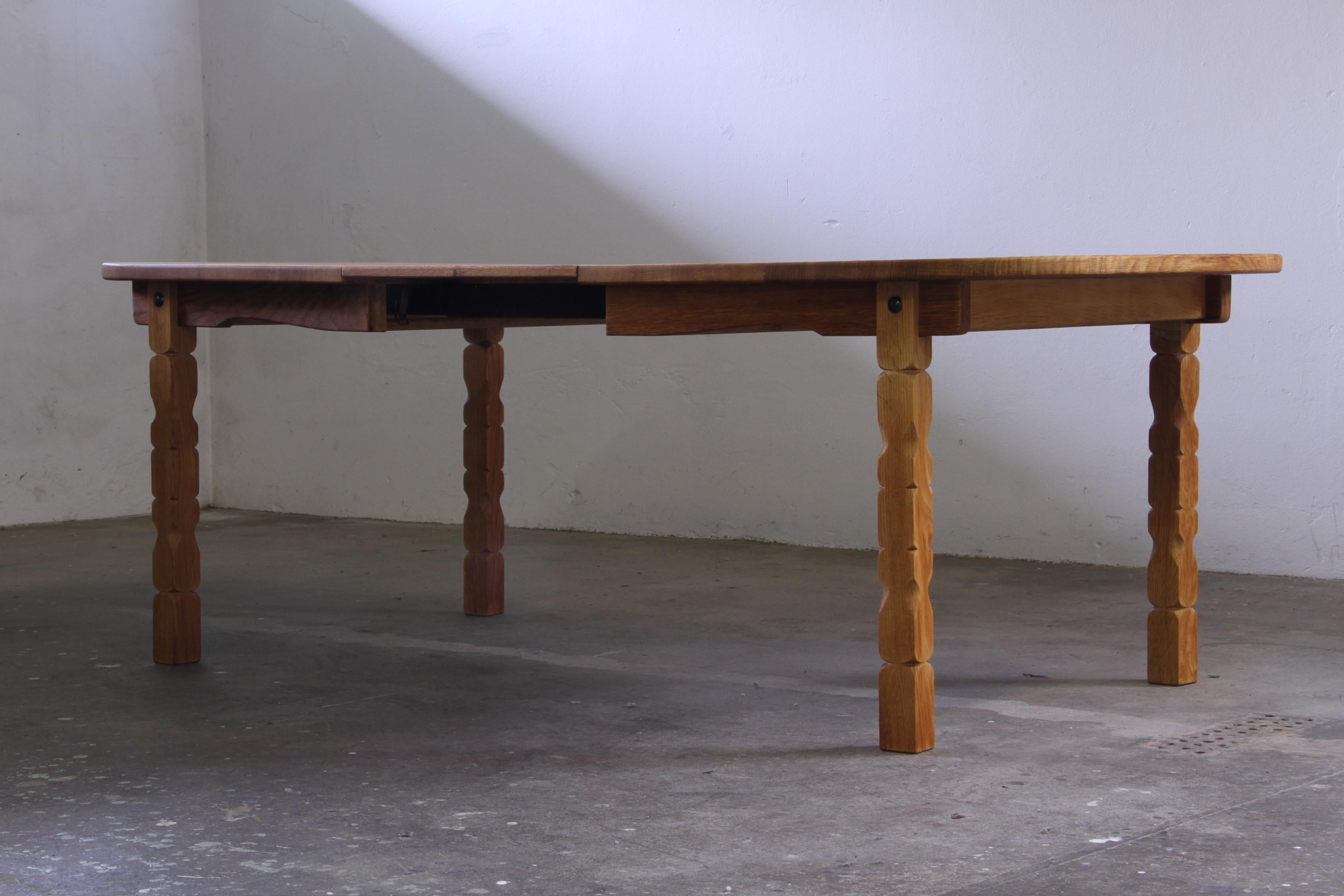 Vintage 1960s Oval Brutalist Danish Extending Oak Dining Table Style of Kjærnulf For Sale 8
