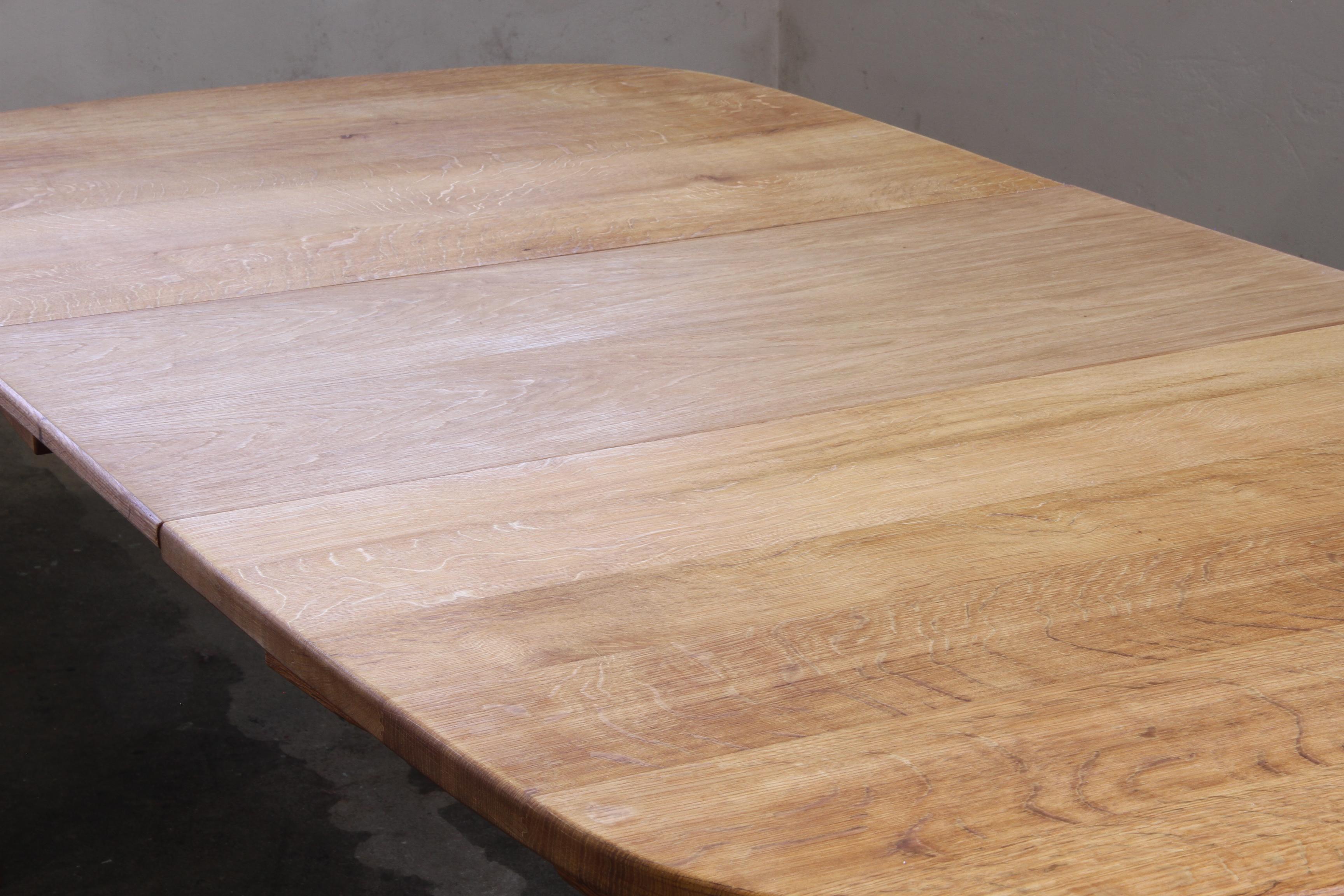 Vintage 1960s Oval Brutalist Danish Extending Oak Dining Table Style of Kjærnulf For Sale 9